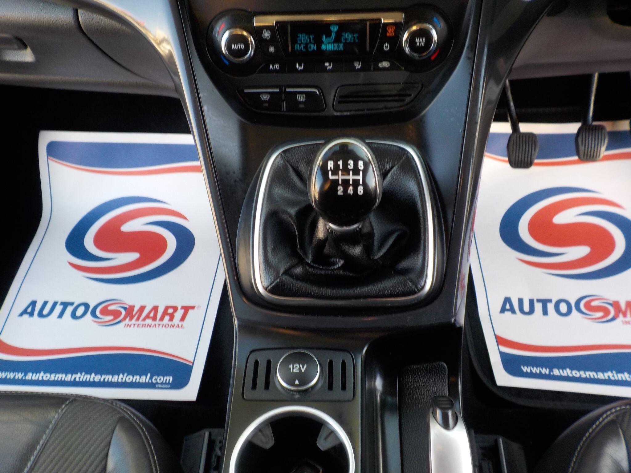 Ford Kuga 2.0 TDCi Titanium 2WD Euro 5 5dr