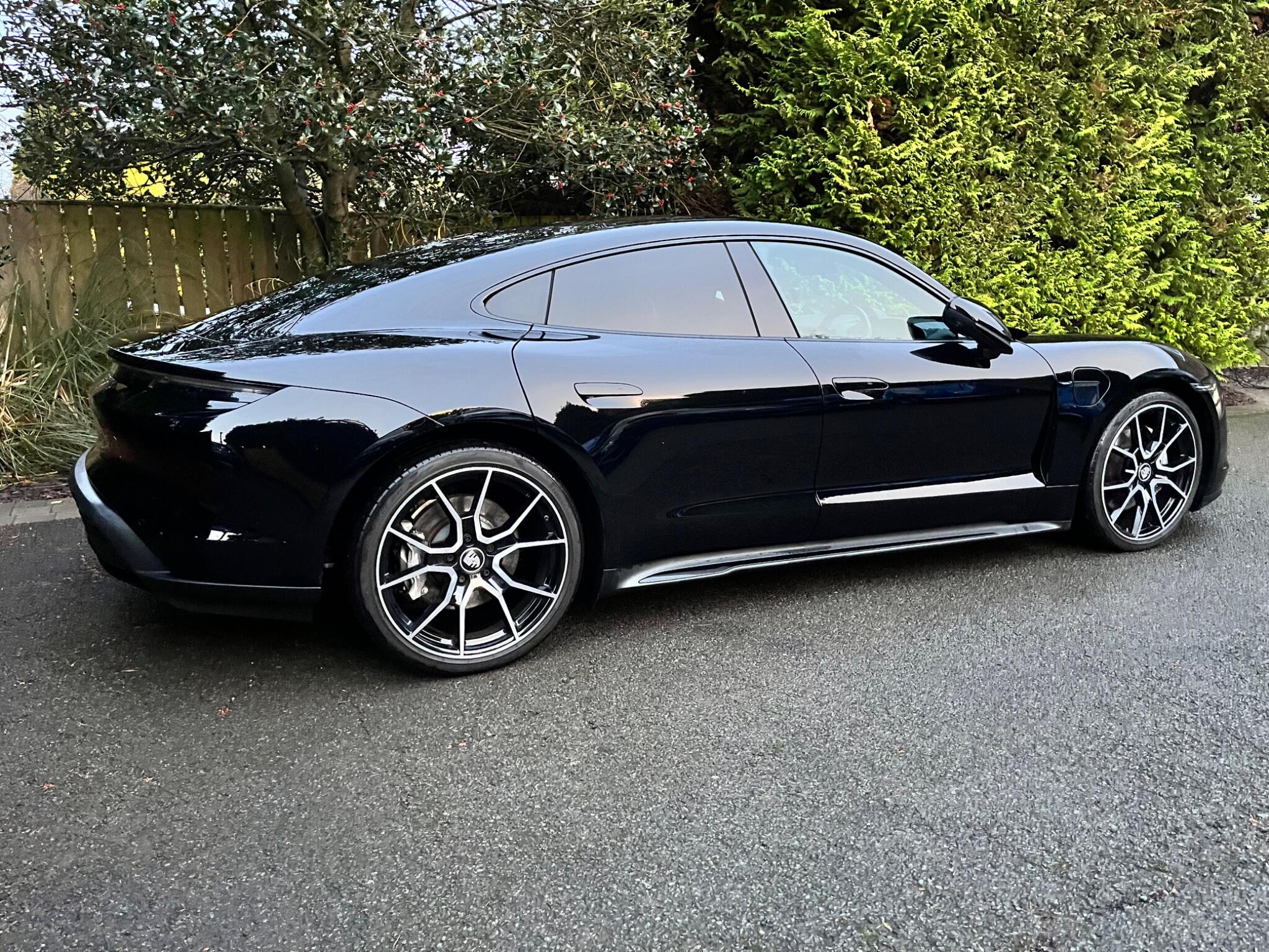 Porsche Taycan view 17