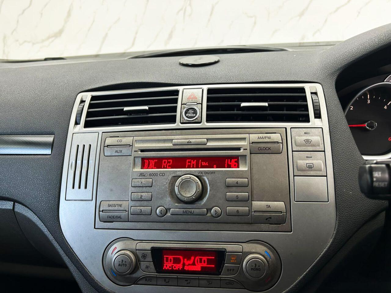Ford Kuga view 15