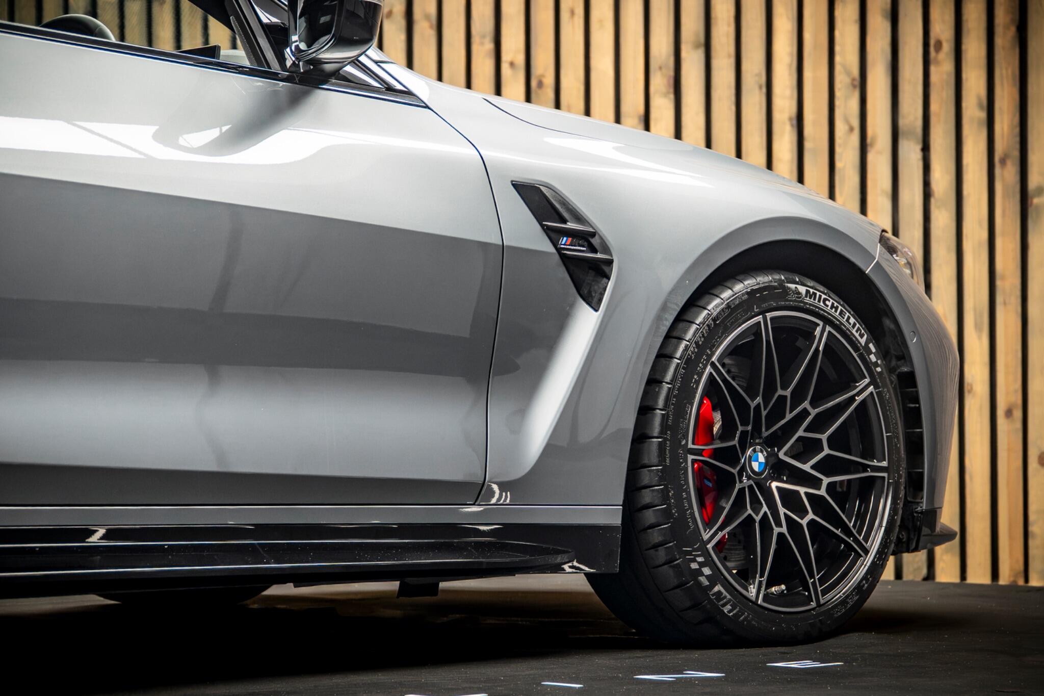 BMW M4 view 14