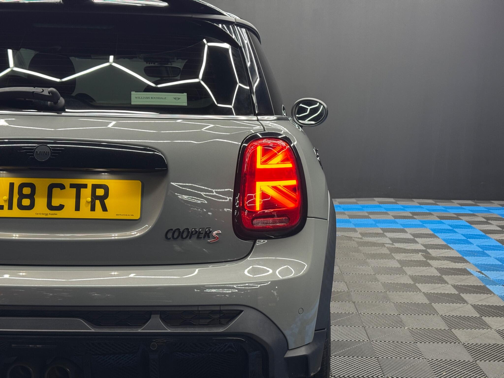 MINI Hatch view 43