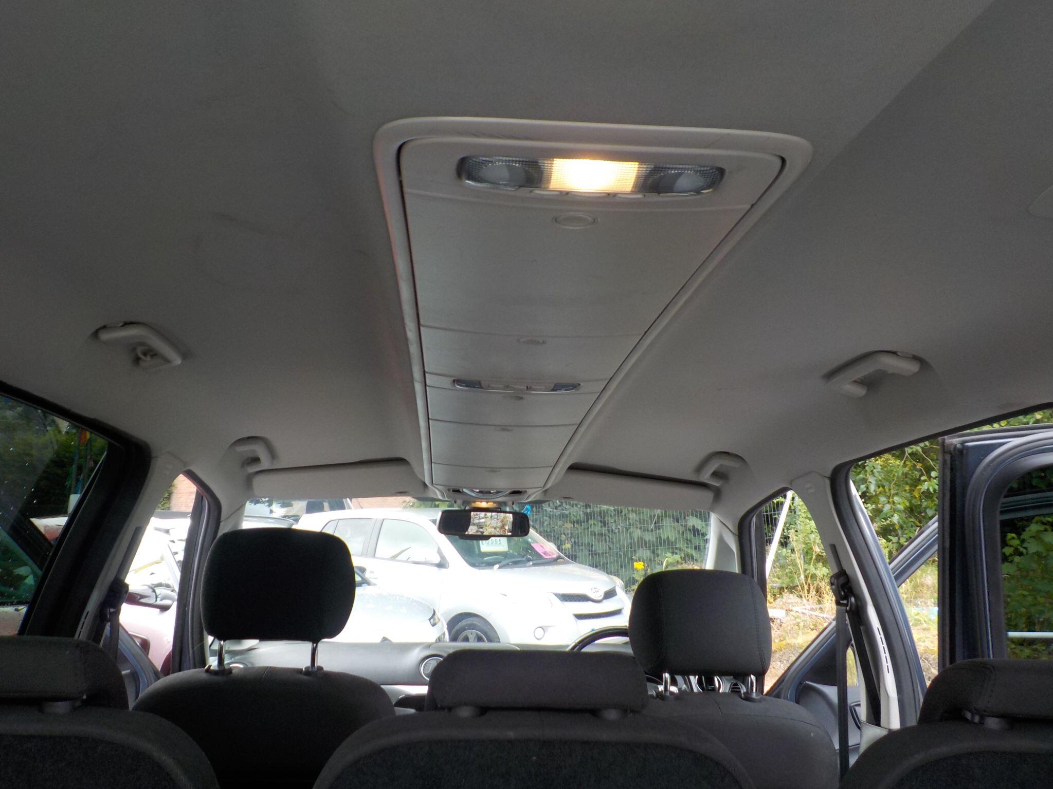 Ford Galaxy 2.0 TDCi Titanium Euro 5 5dr