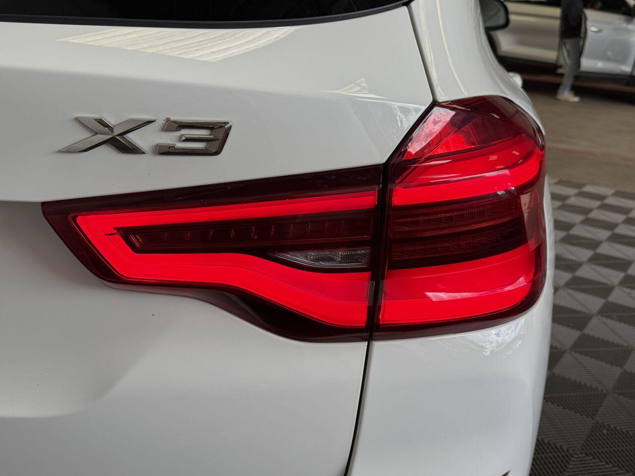 BMW X3 view 29