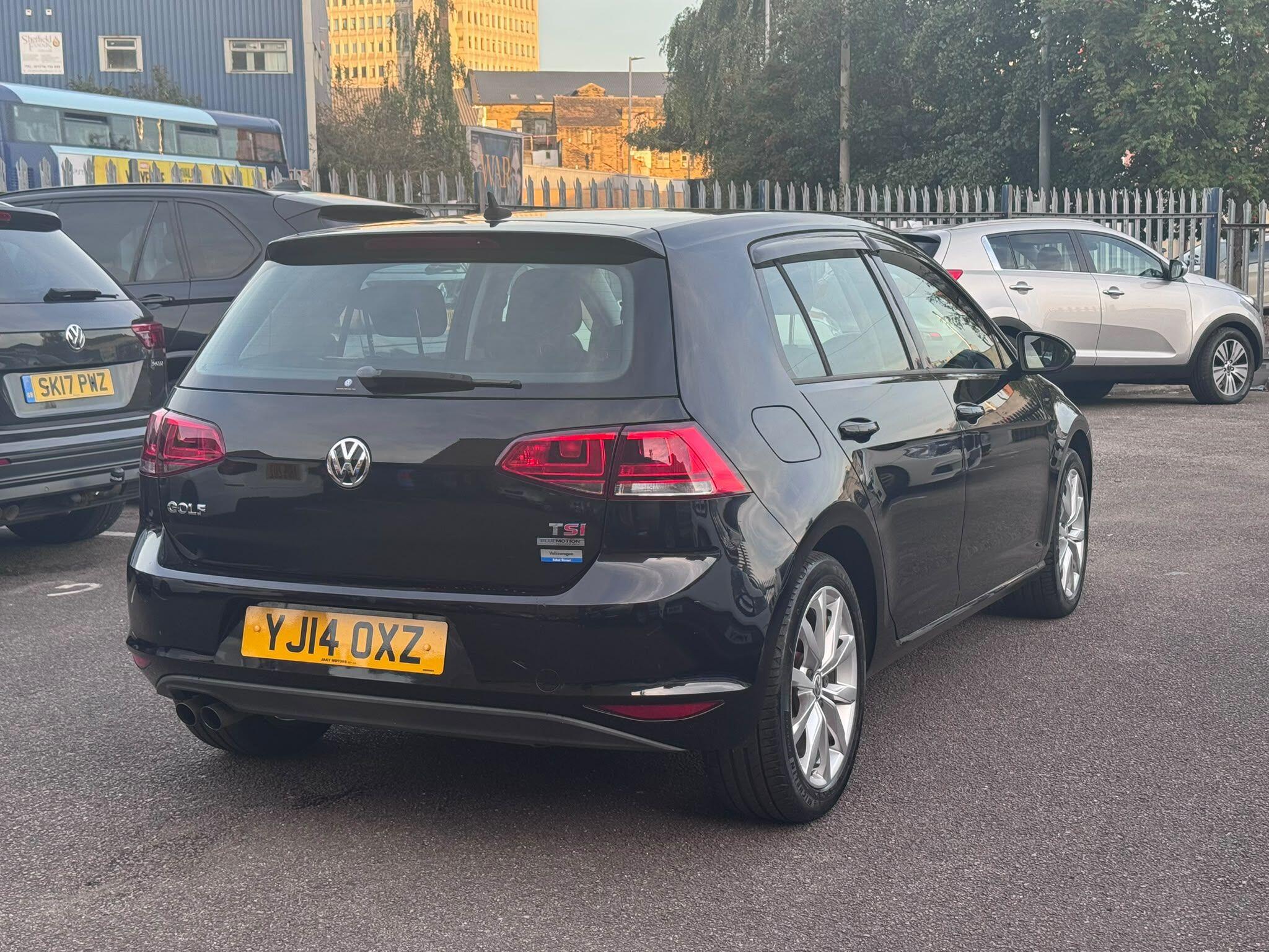 Volkswagen Golf view 10