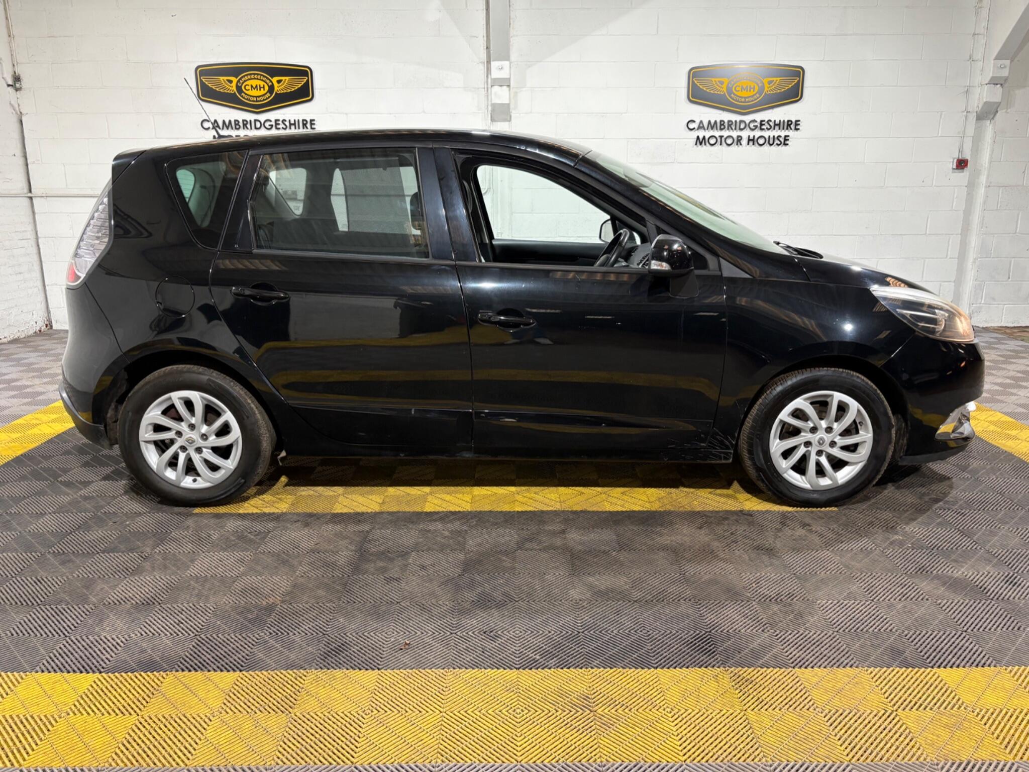 Renault Scenic view 28