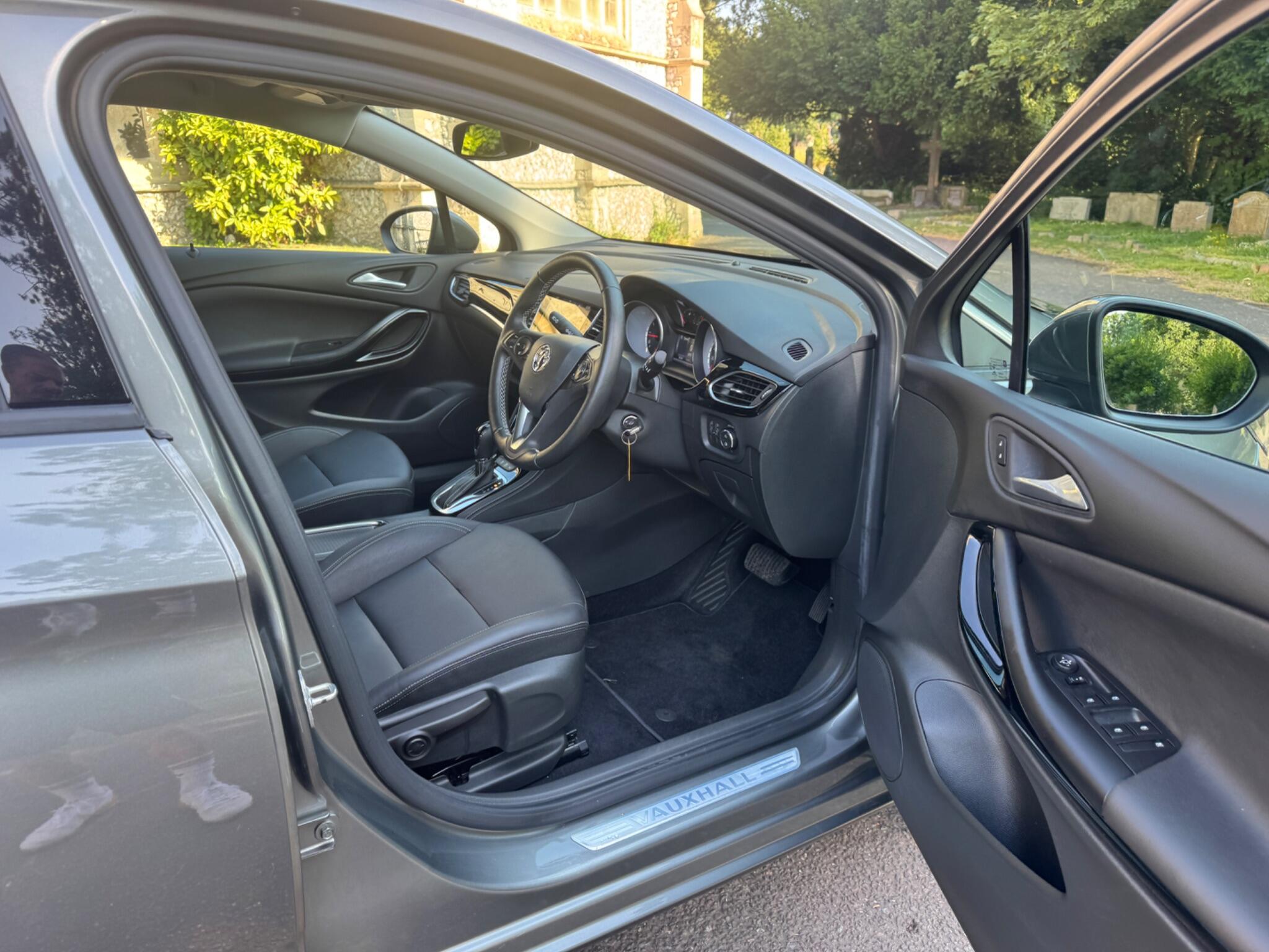 Vauxhall Astra view 30