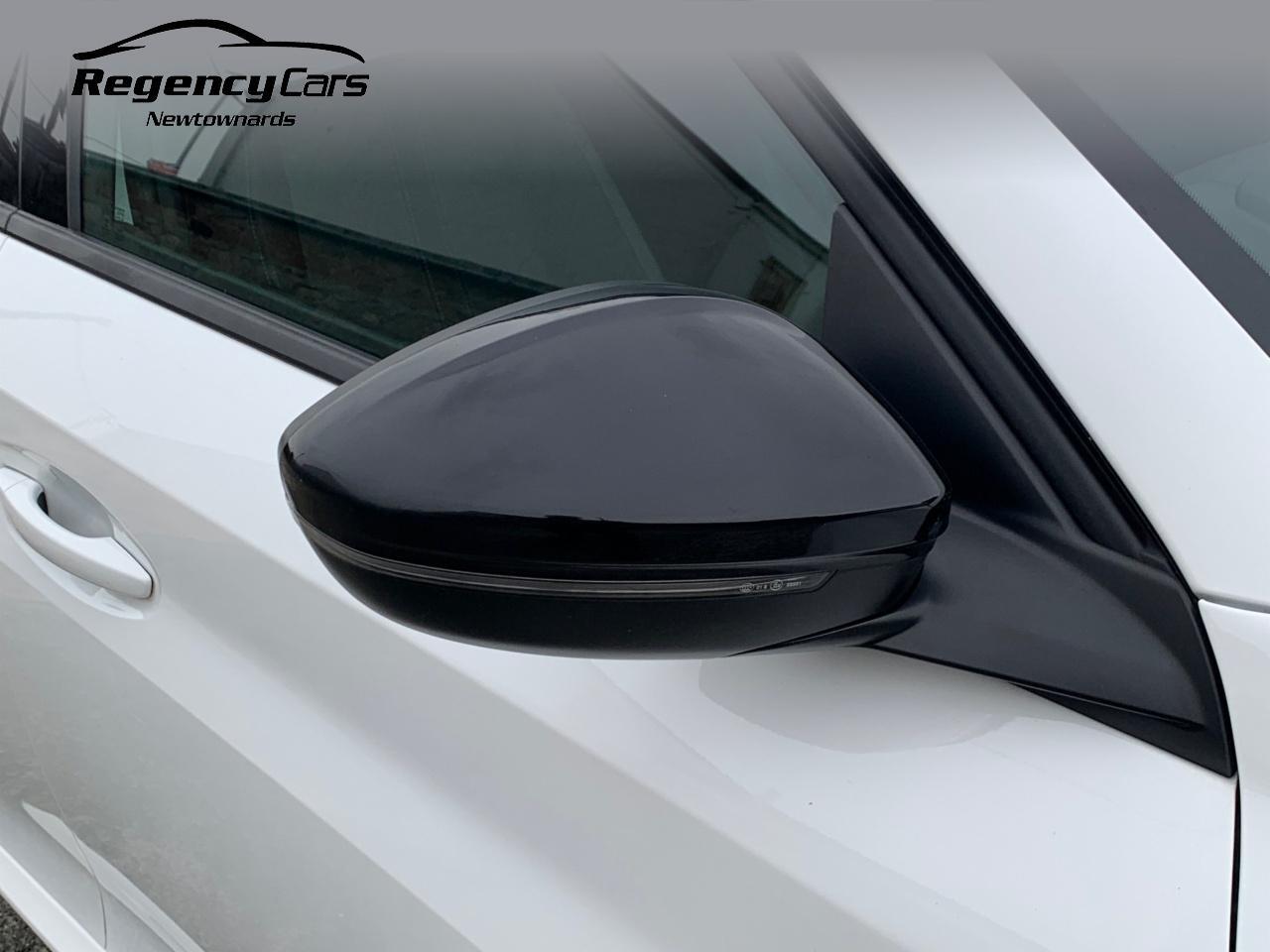 Peugeot 208 view 37