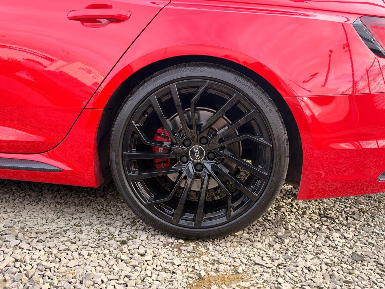 Audi RS4 view 43
