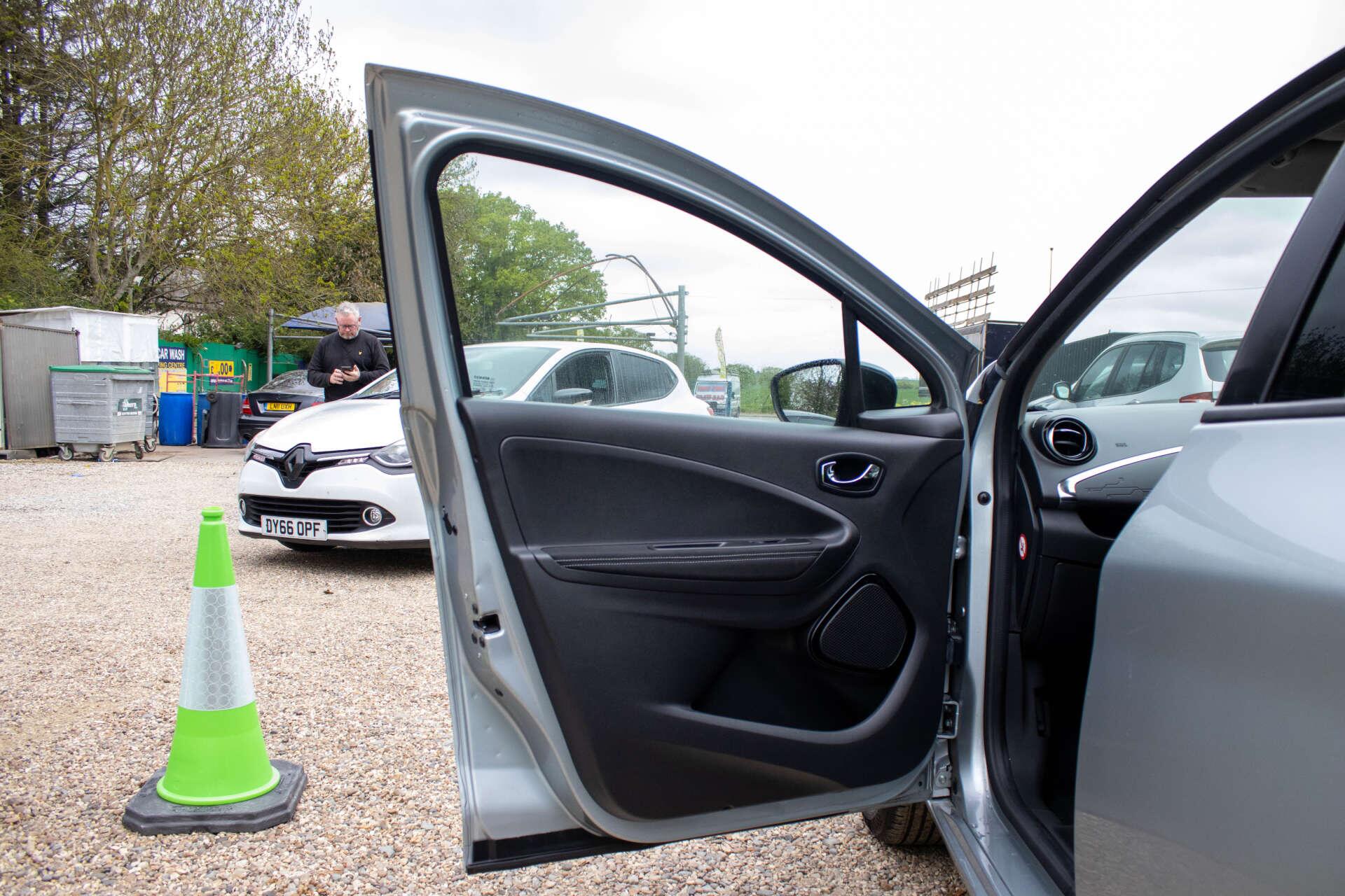 Renault Zoe view 36