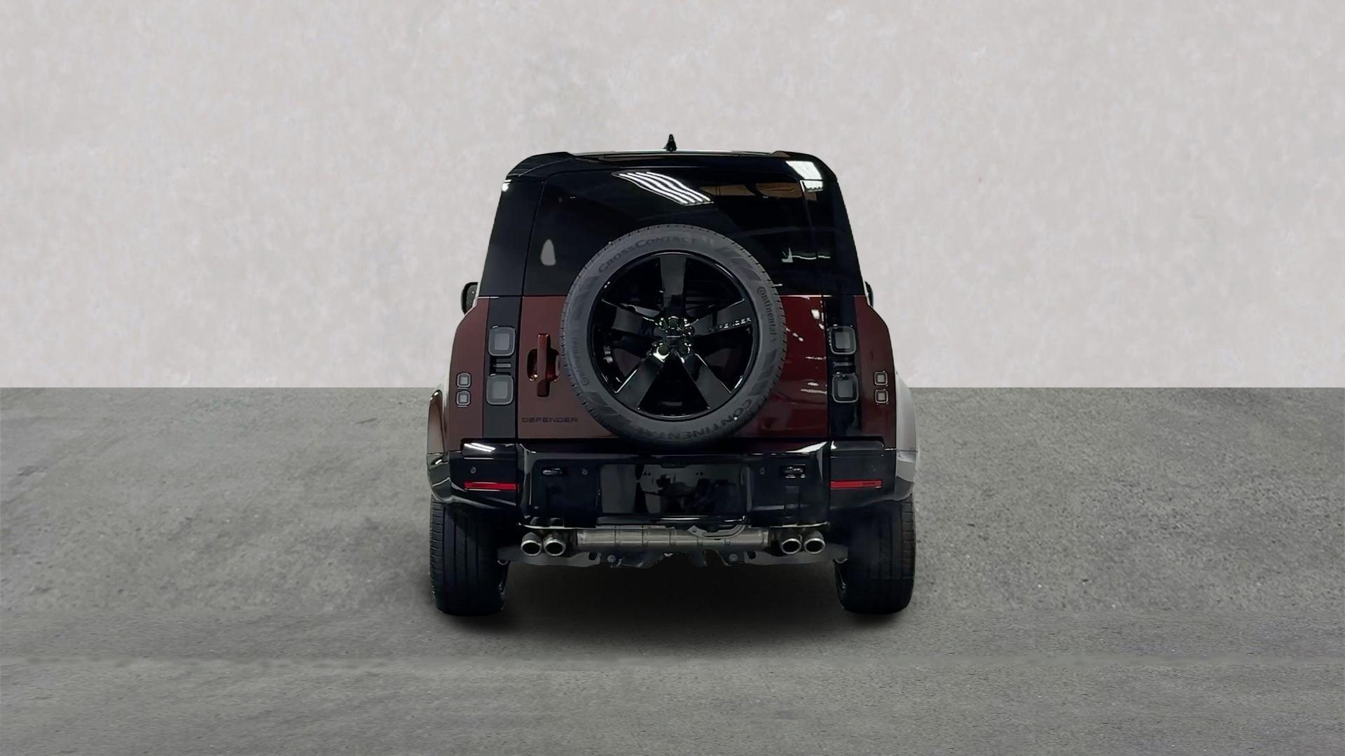 Land Rover Defender view 6