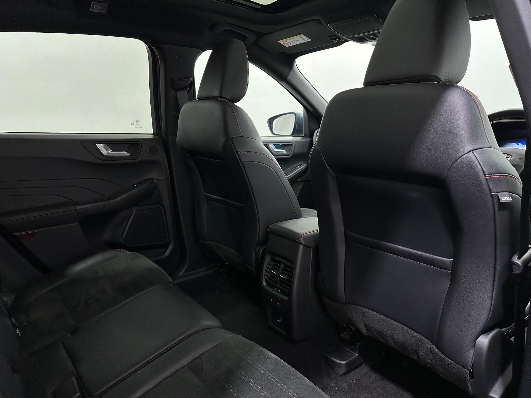 Ford Kuga view 40