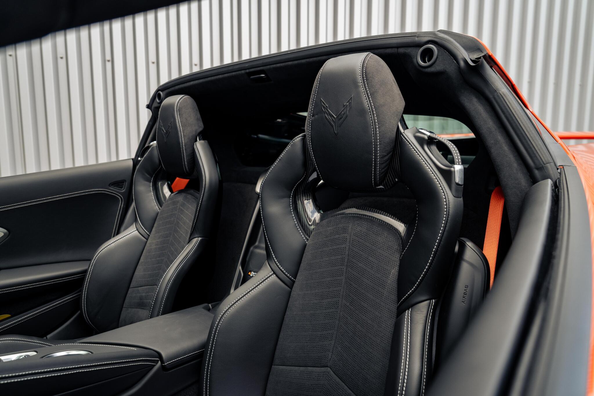 Chevrolet Corvette Stingray view 10