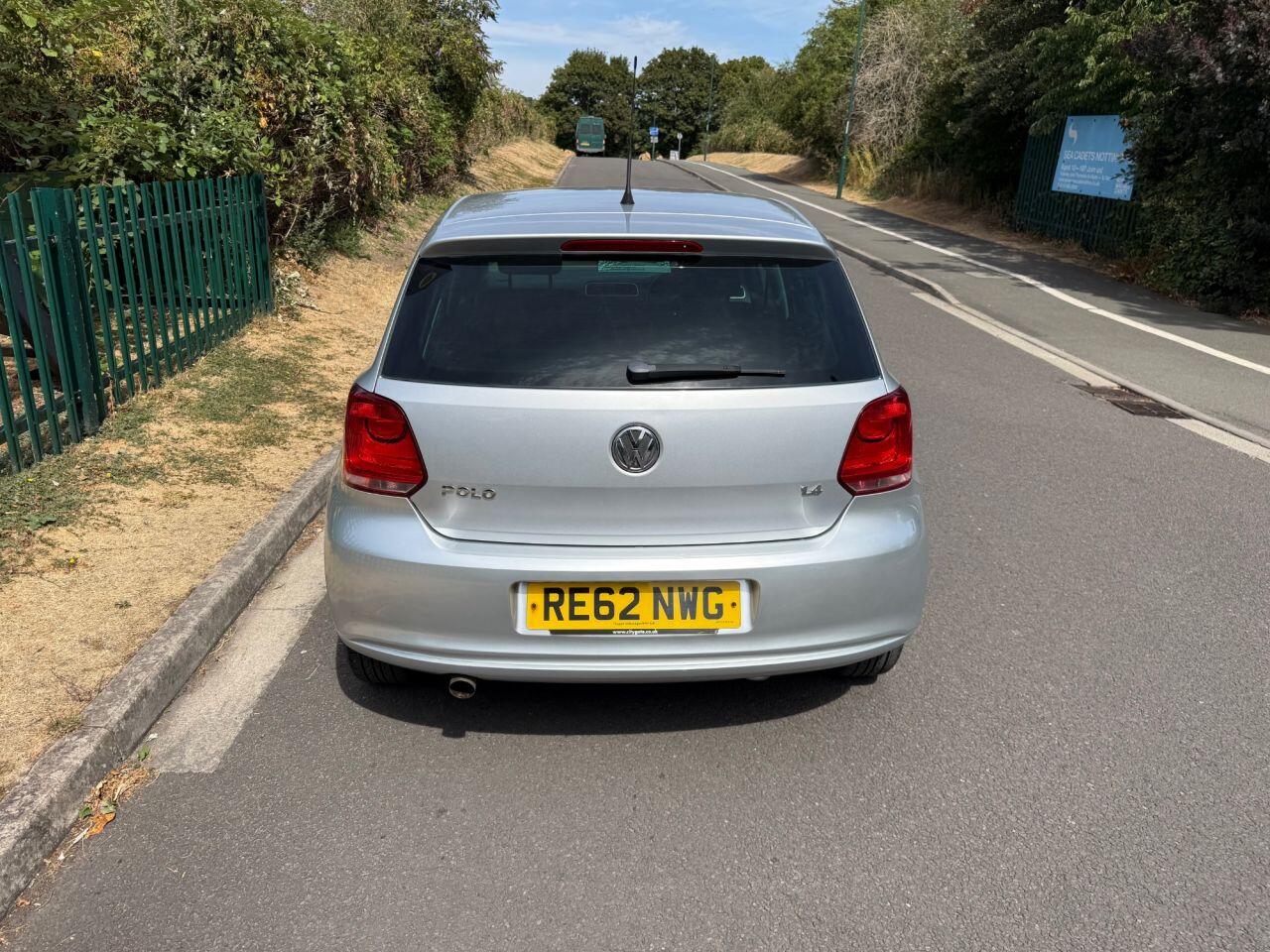Volkswagen Polo view 12