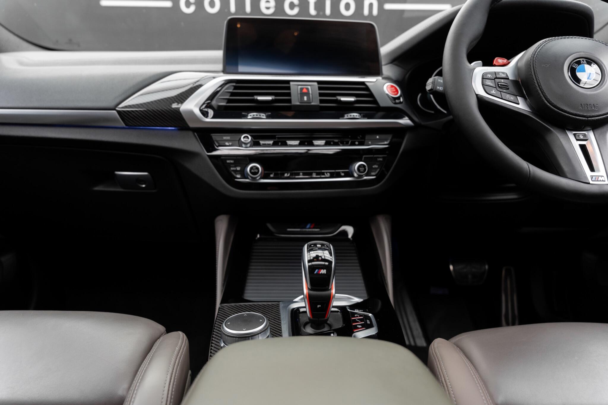 BMW X4 M view 29