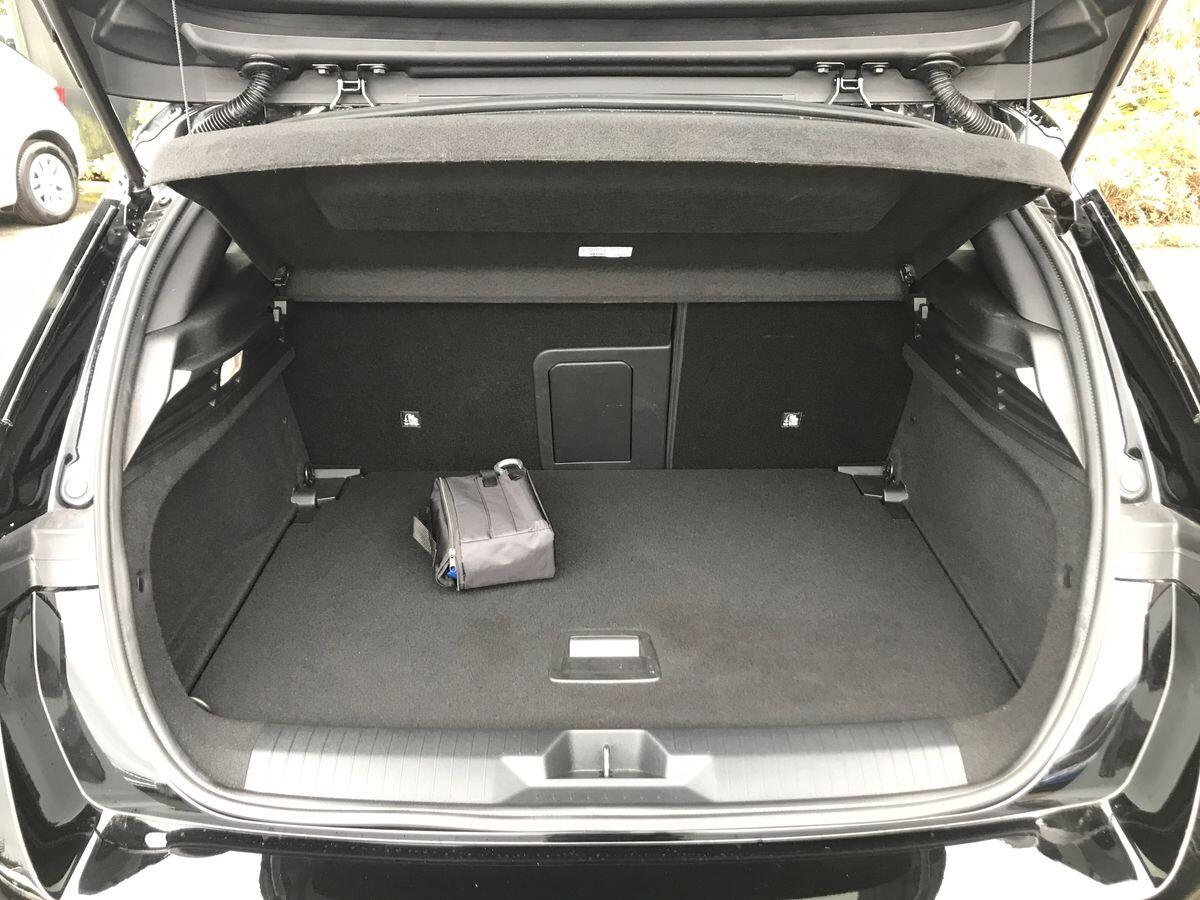 Vauxhall Astra view 8