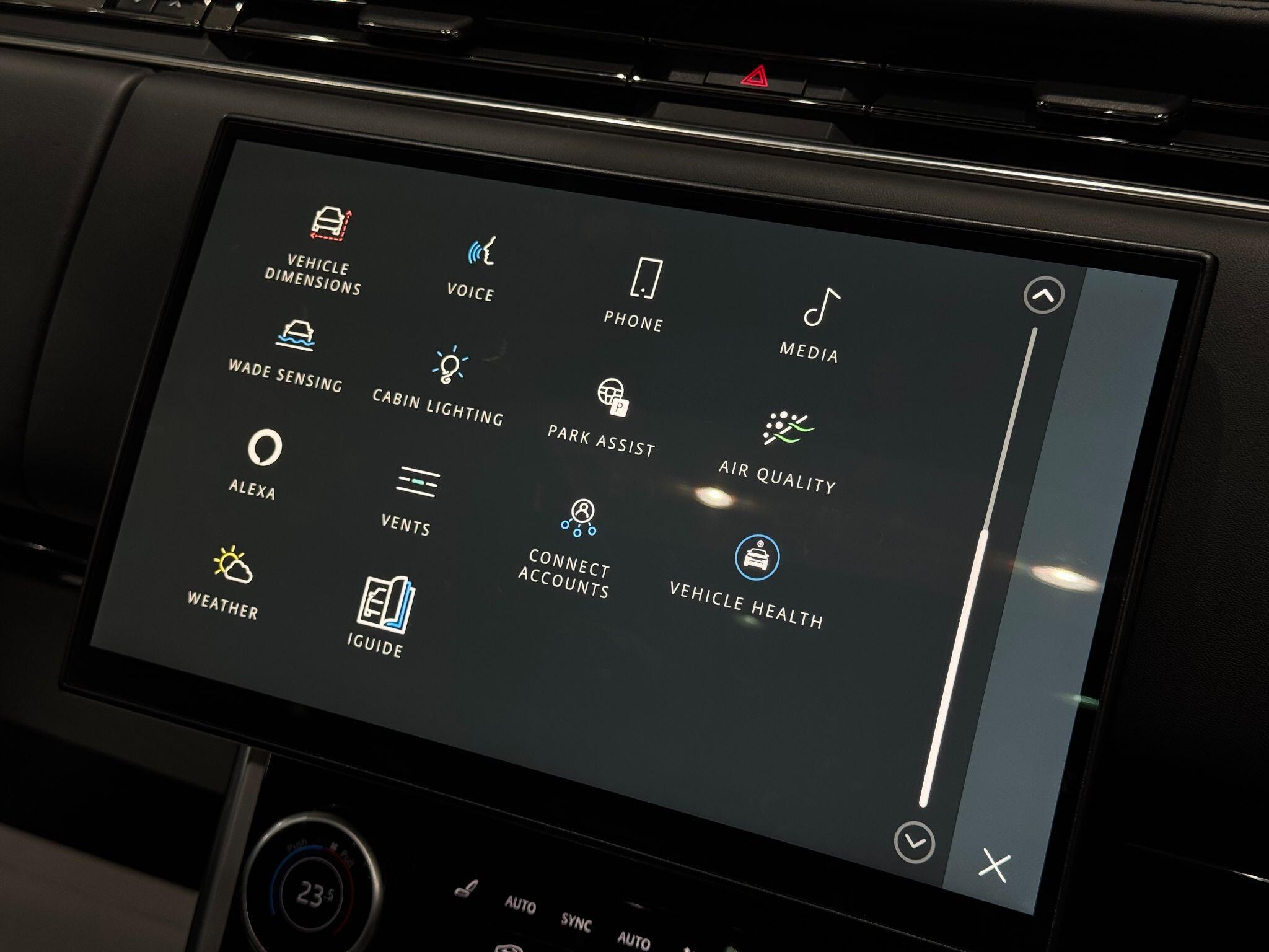 Land Rover Range Rover view 44