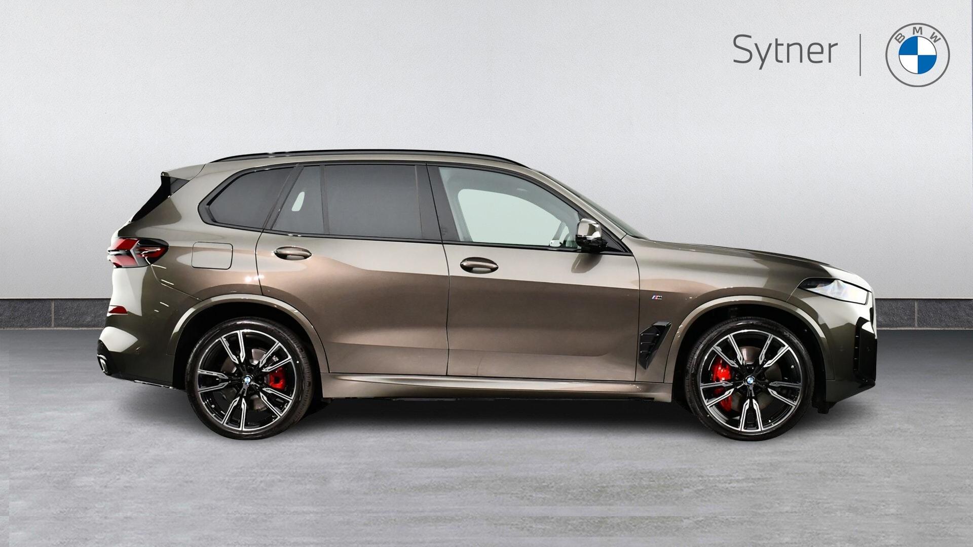 BMW X5 view 3