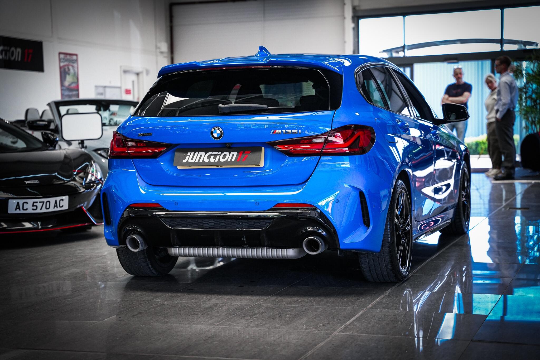 BMW 1 Series view 15