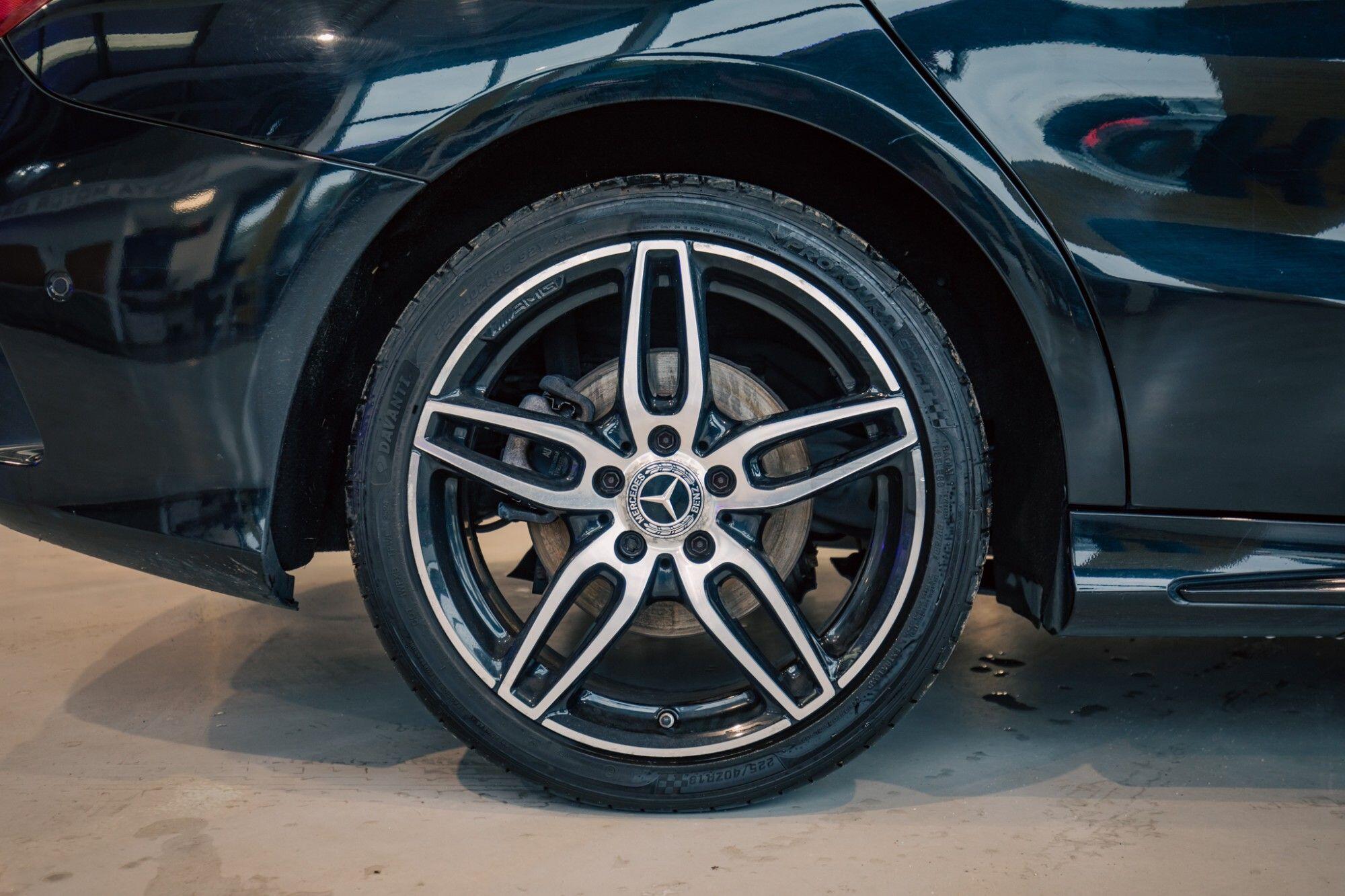 Mercedes-Benz CLA view 6