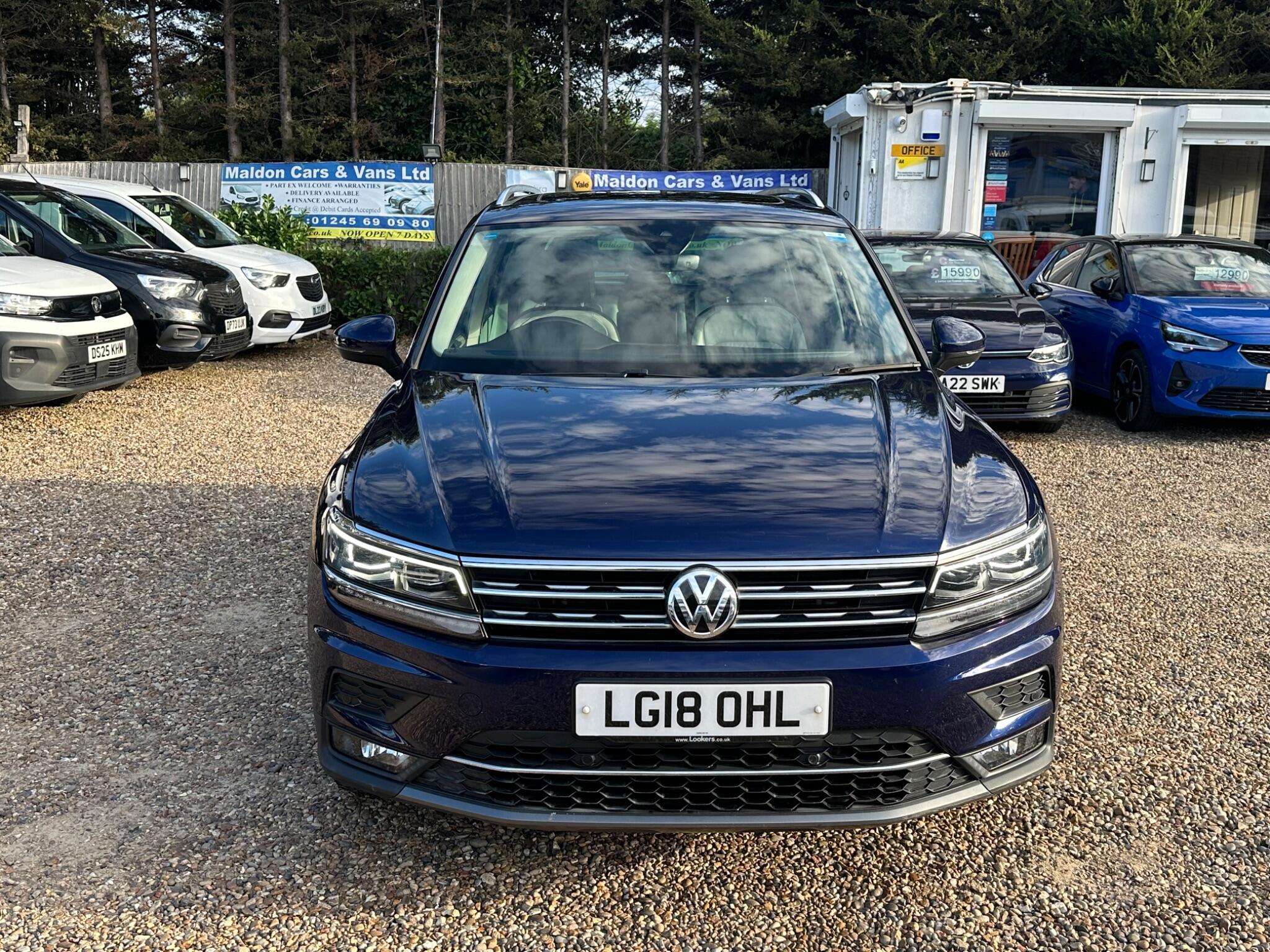 Volkswagen Tiguan view 8