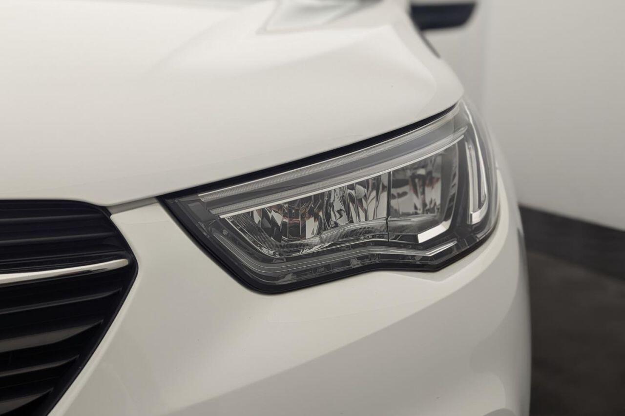 Vauxhall Grandland X view 44