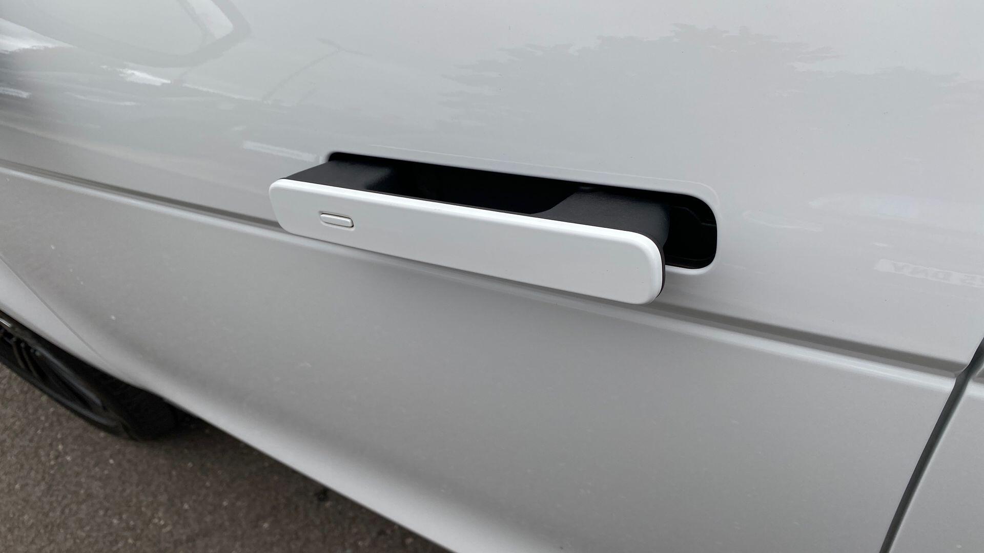 Land Rover Range Rover Evoque view 49