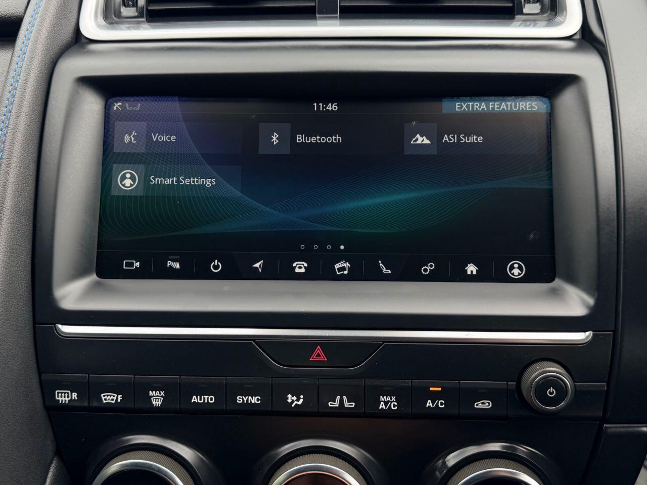 Jaguar E-Pace view 50