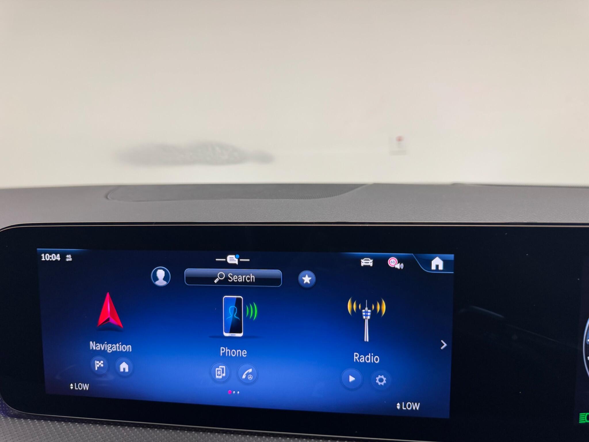 Mercedes-Benz Cla view 31