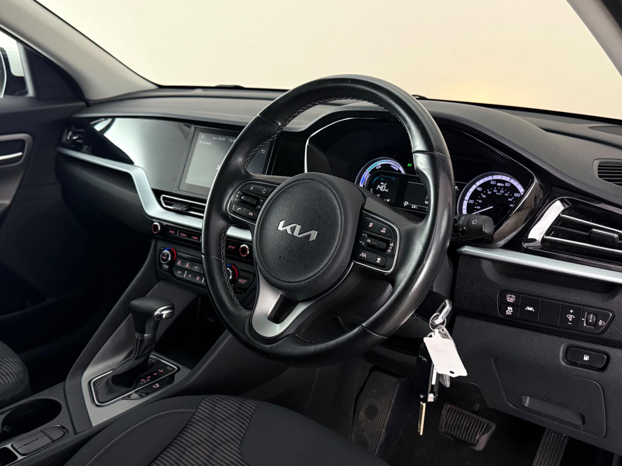 Kia Niro view 3