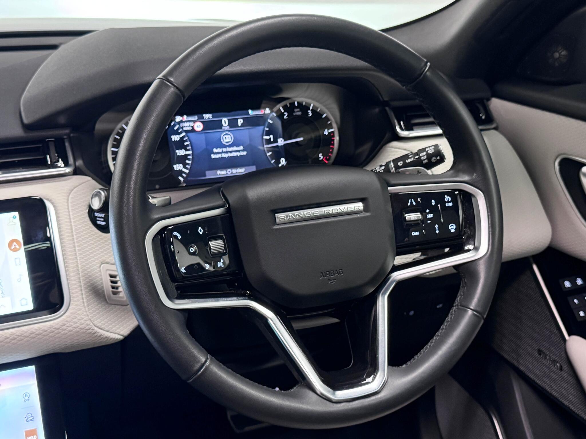 Land Rover Range Rover Velar view 33