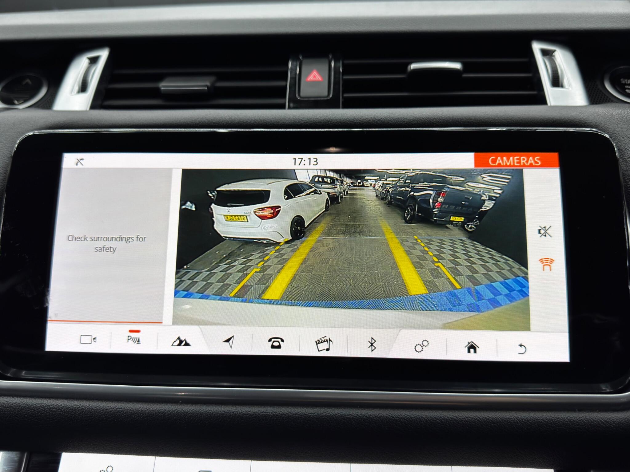 Land Rover Range Rover Sport view 35