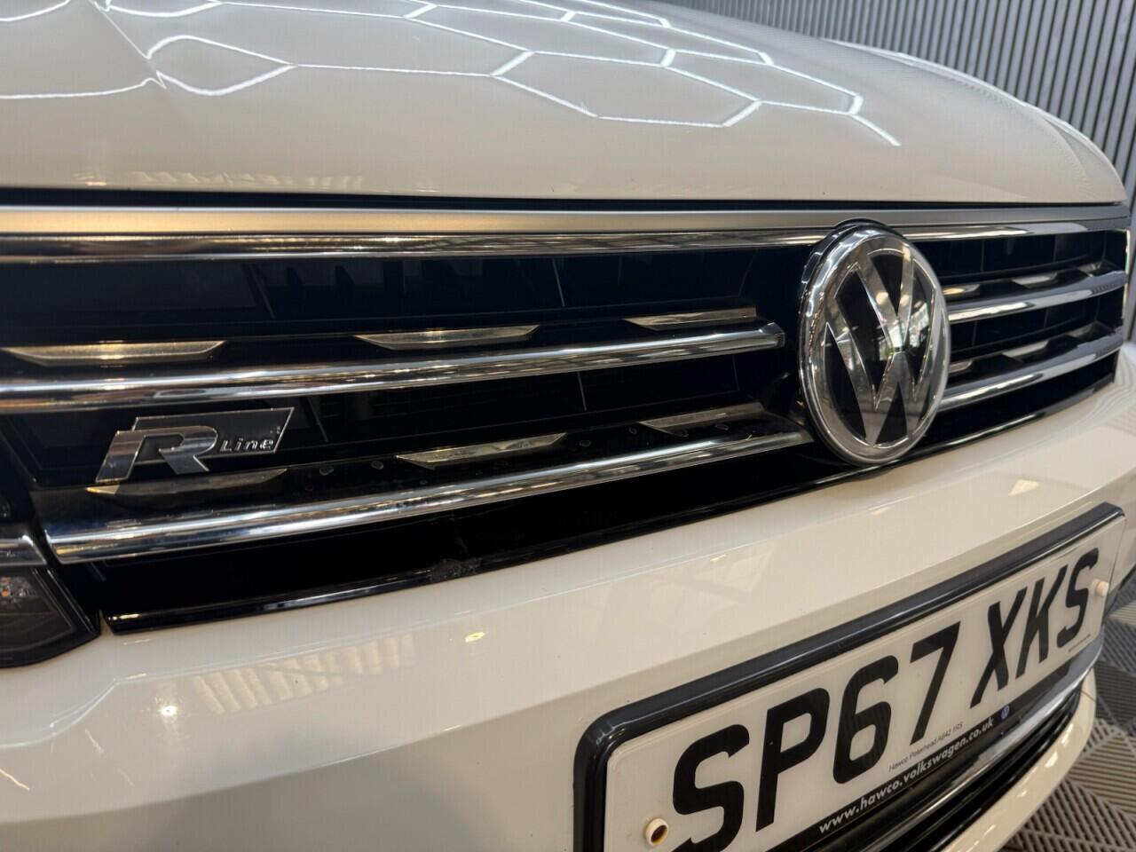 Volkswagen Tiguan view 20