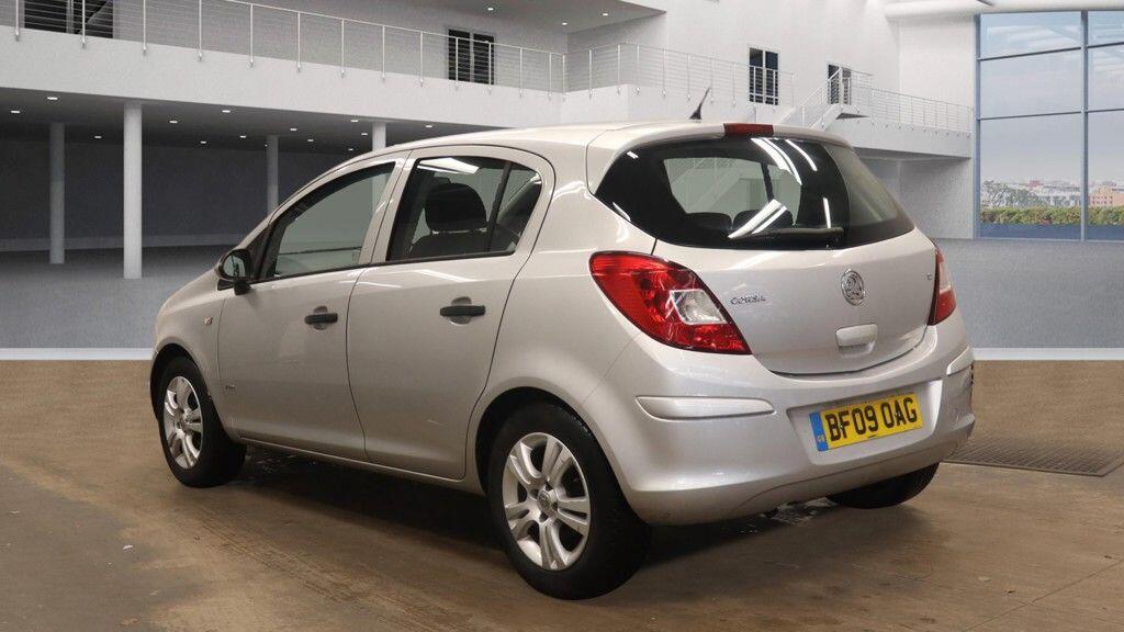 Vauxhall Corsa view 3