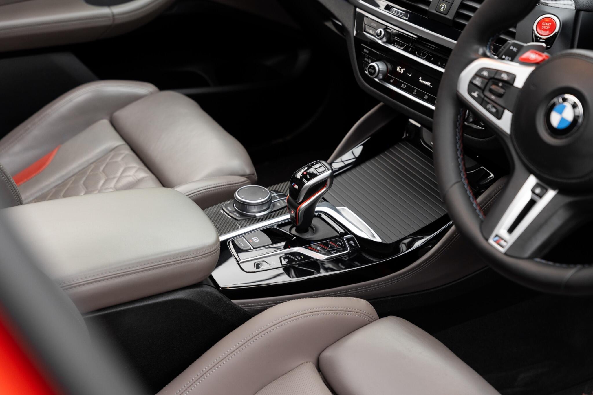 BMW X4 M view 50