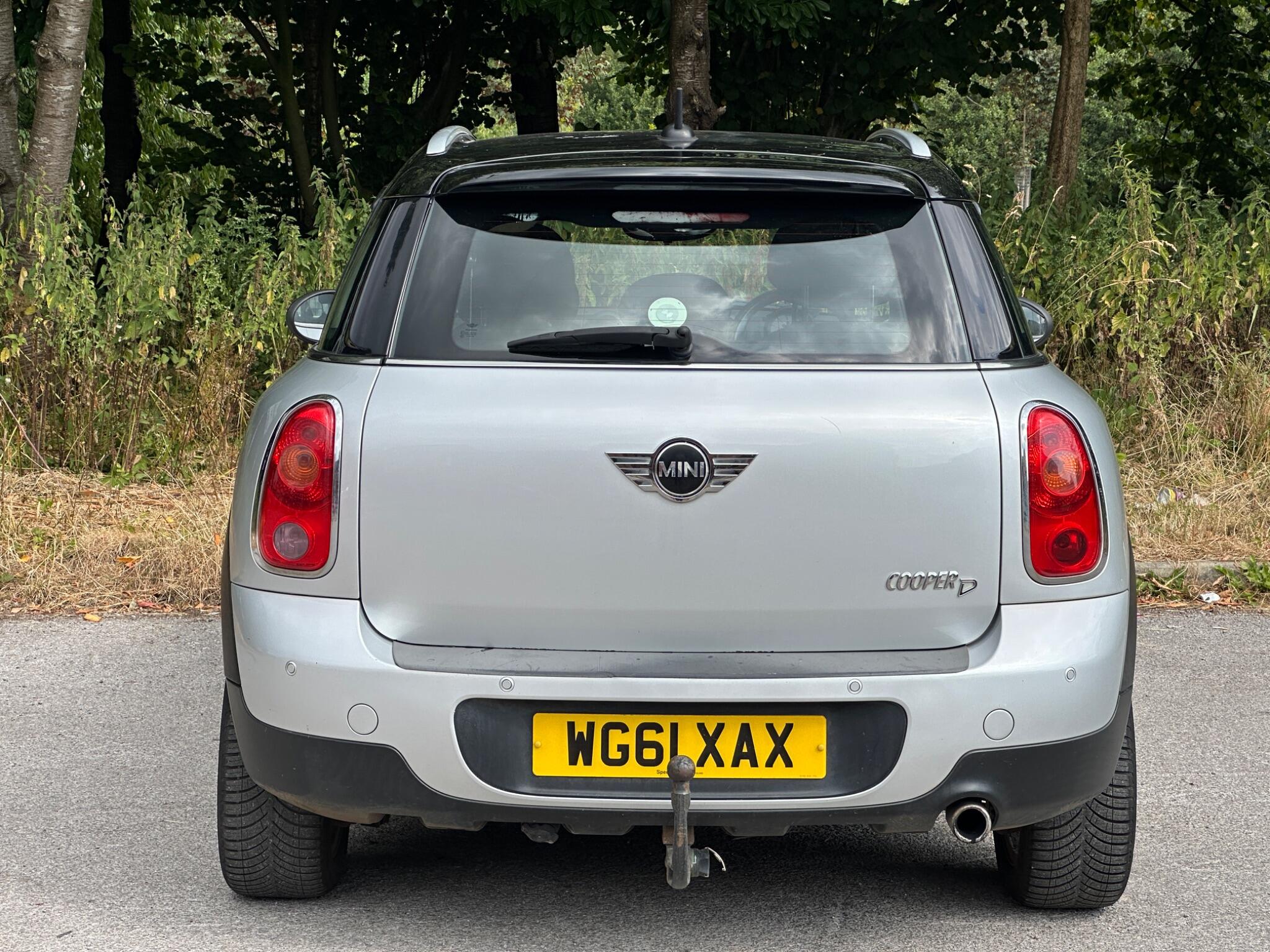 Mini Countryman view 8