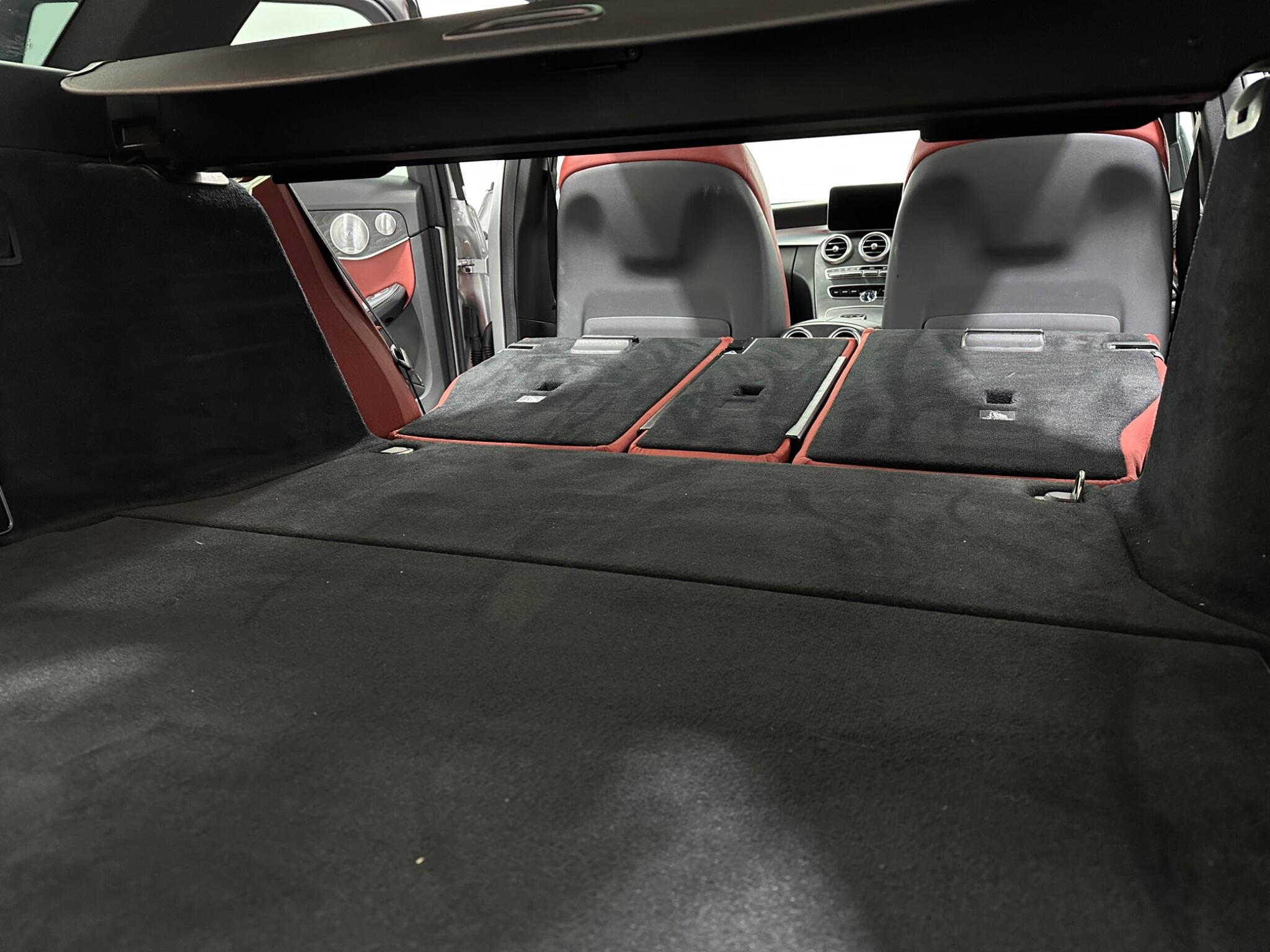 Mercedes-Benz C Class view 47