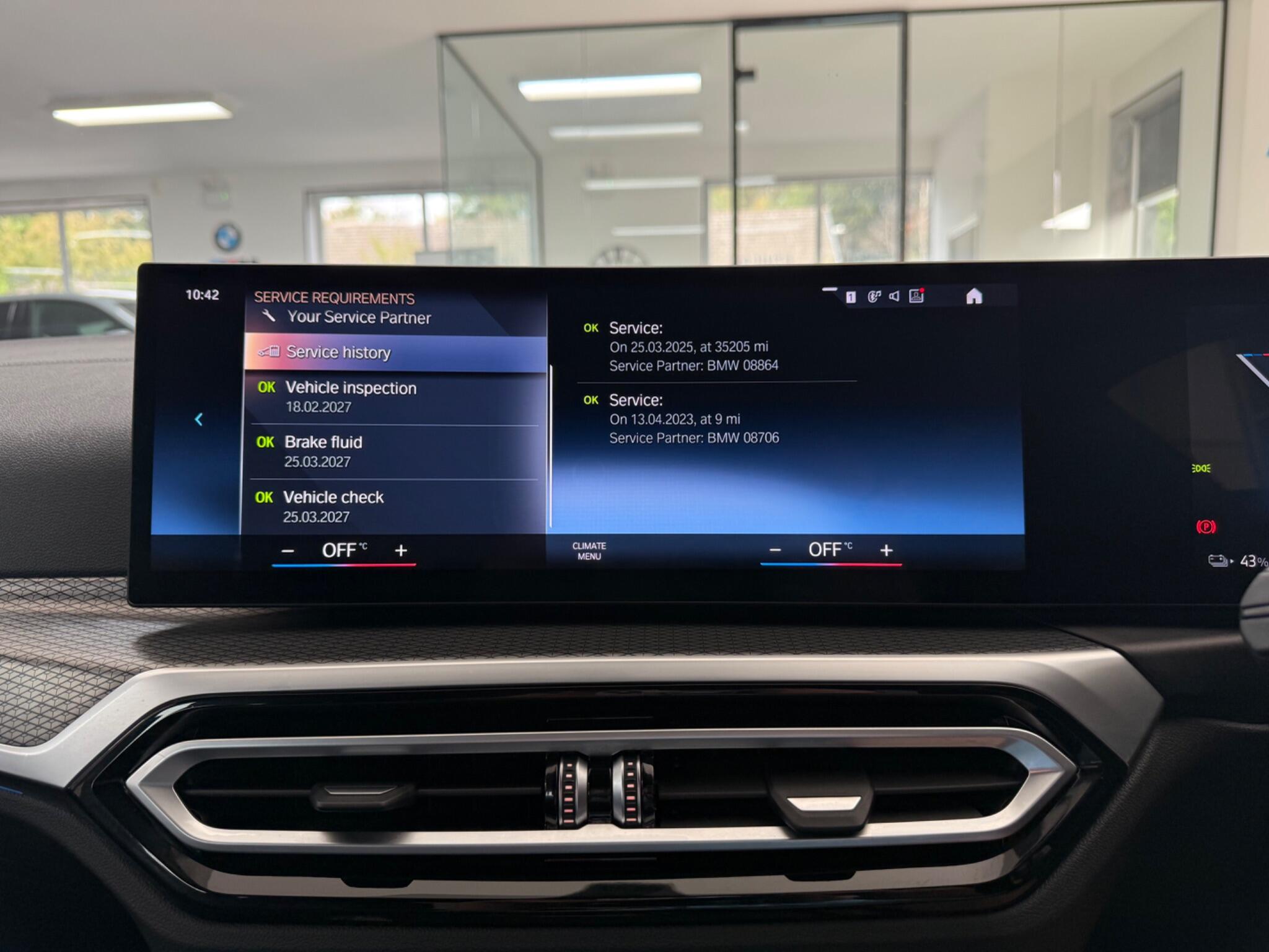 BMW I4 view 10