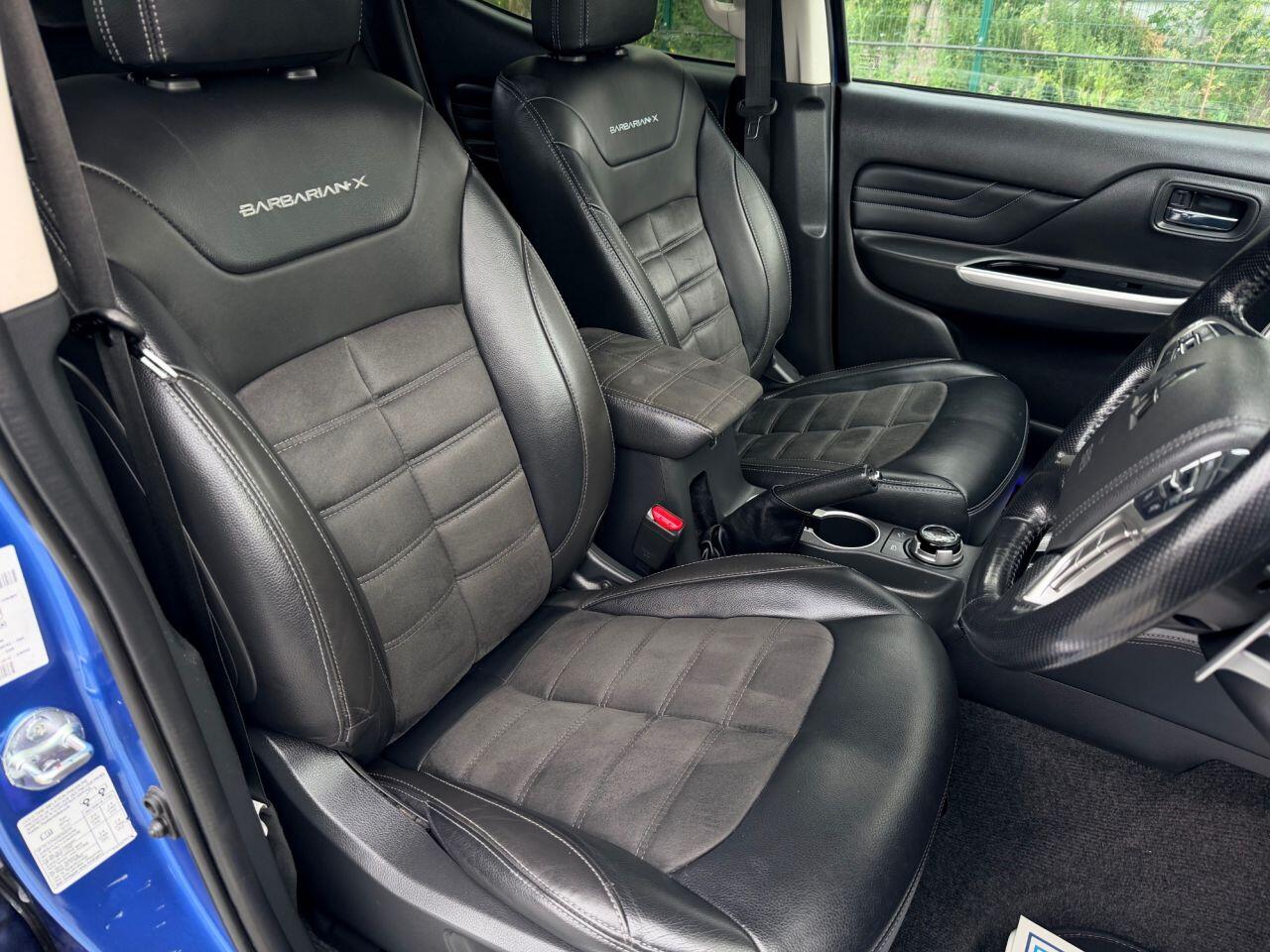 Mitsubishi L200 view 17