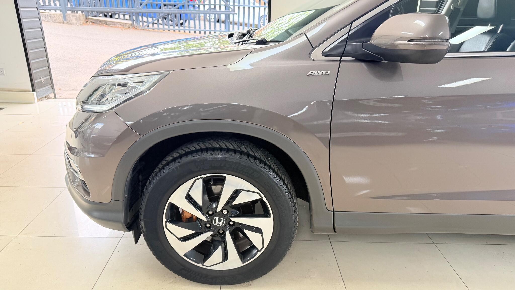 Honda CR-V view 34