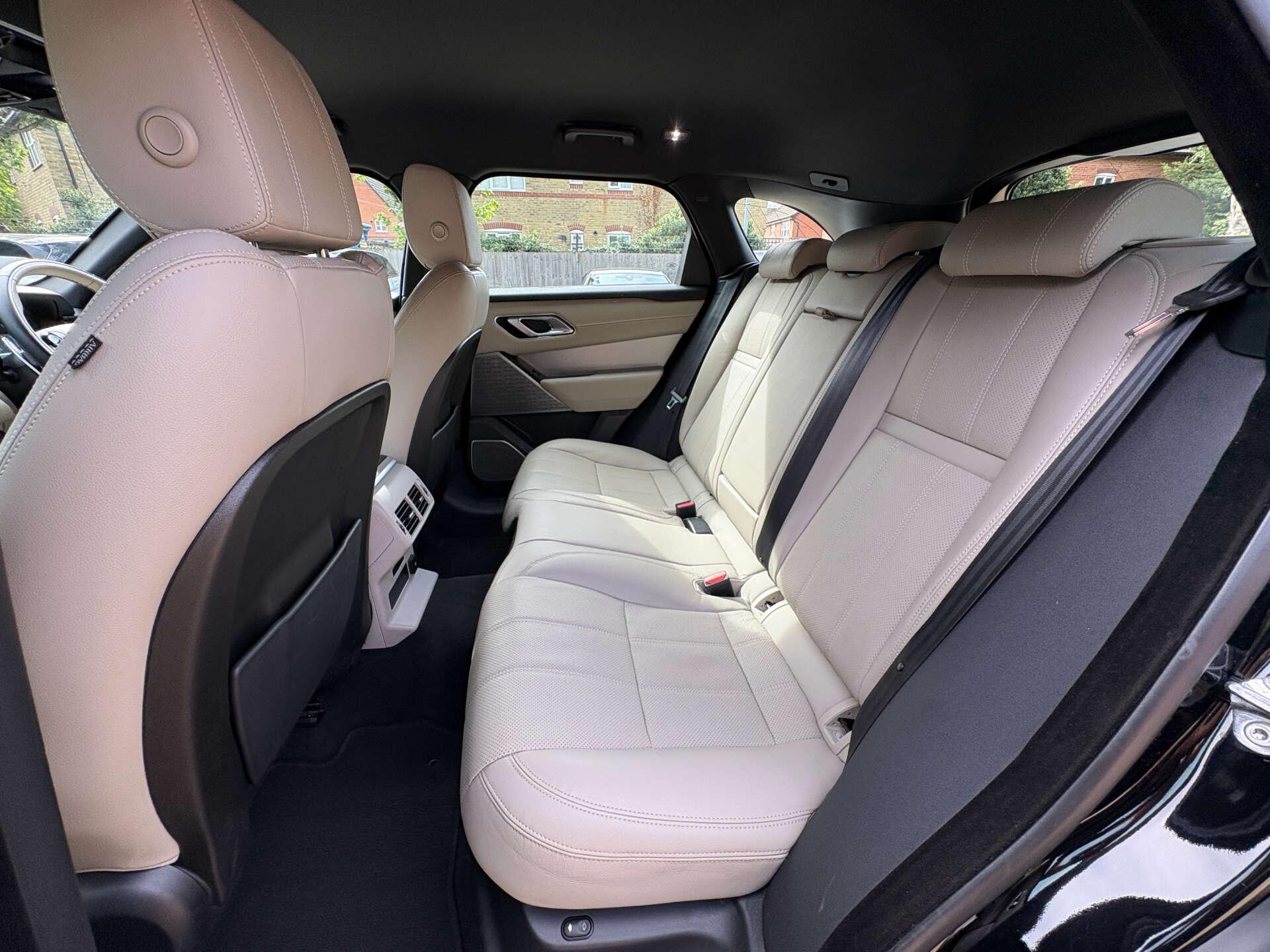 Land Rover Range Rover Velar view 44
