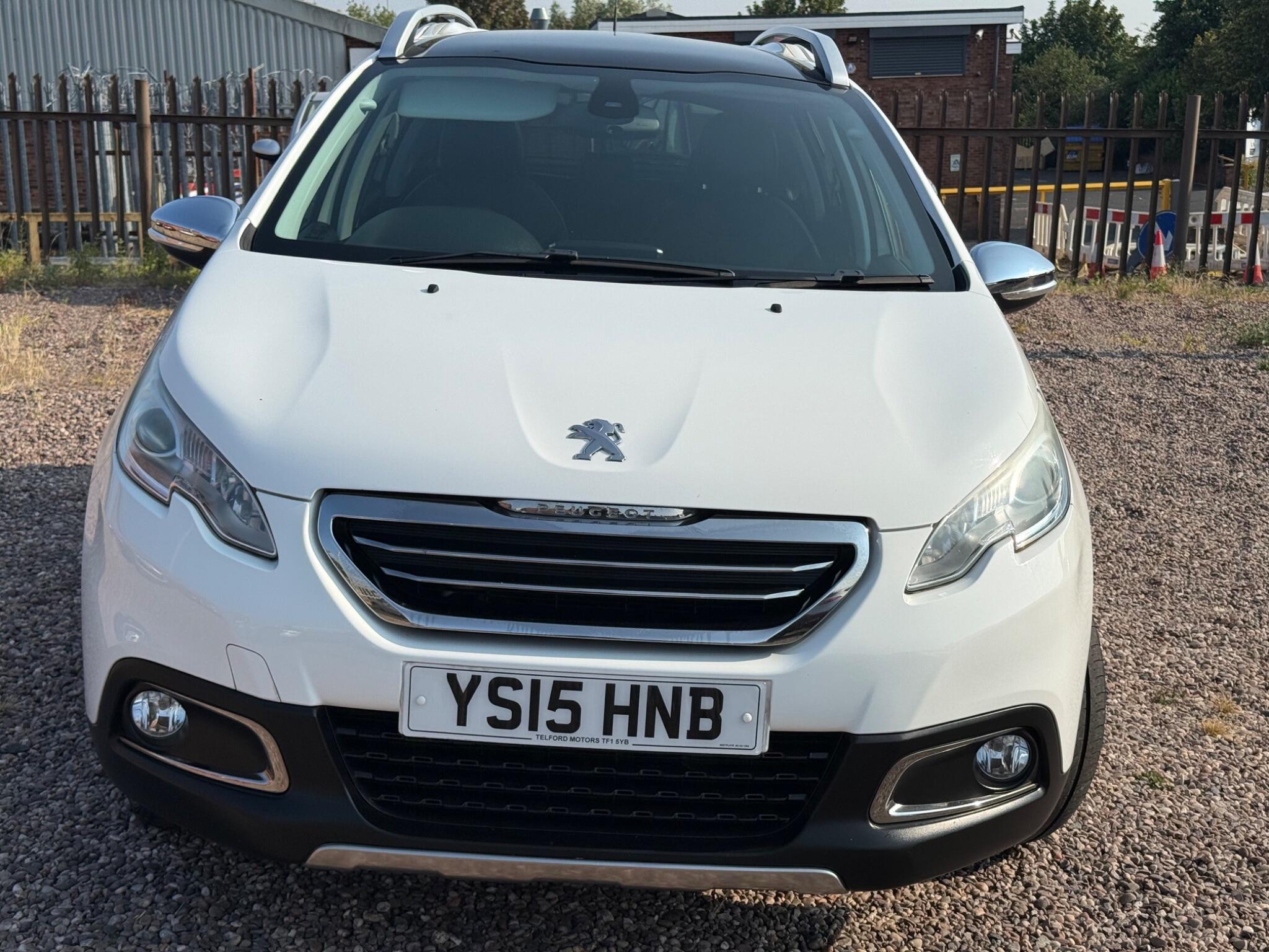 Peugeot 2008 view 5
