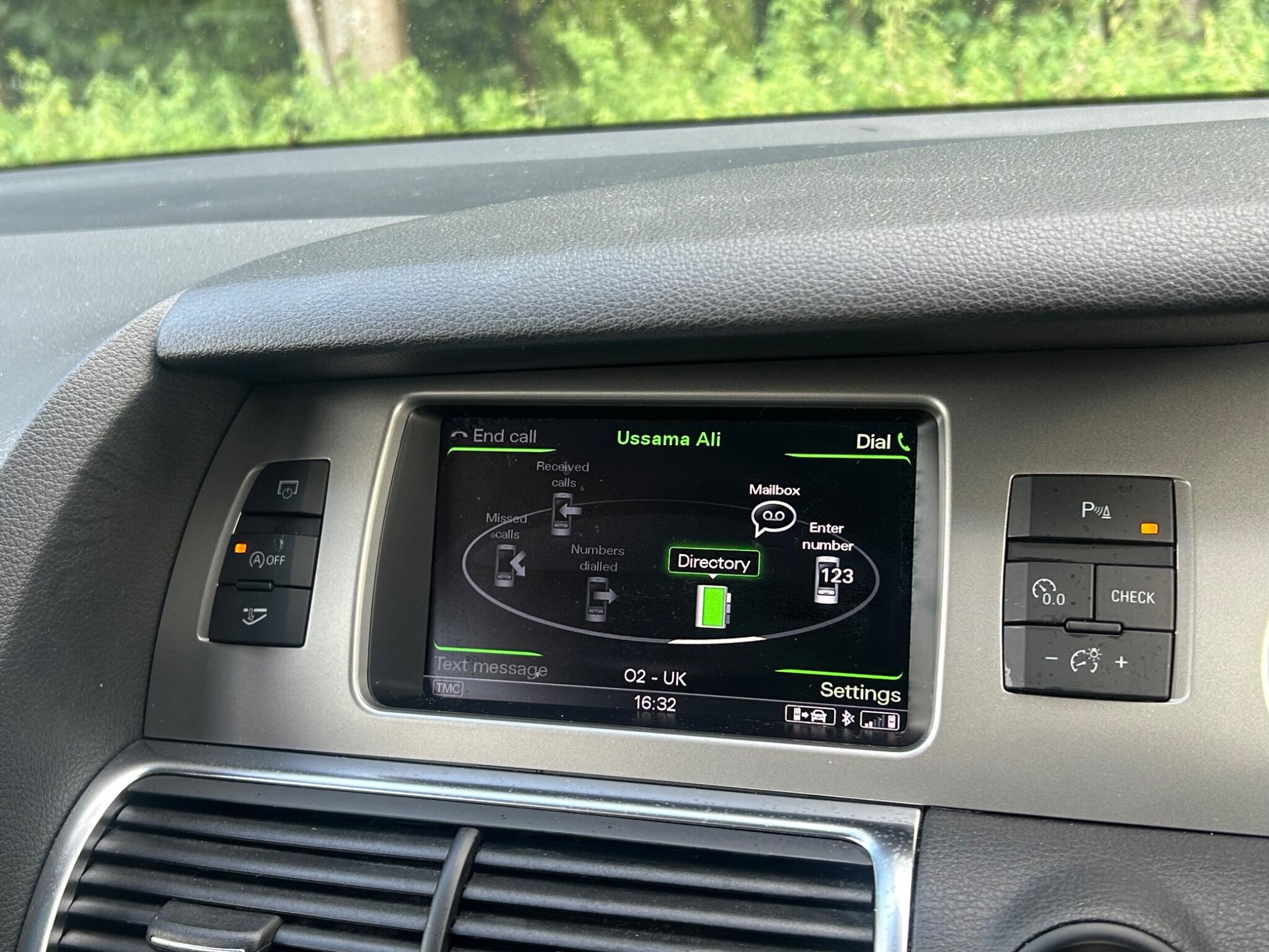 Audi Q7 view 50
