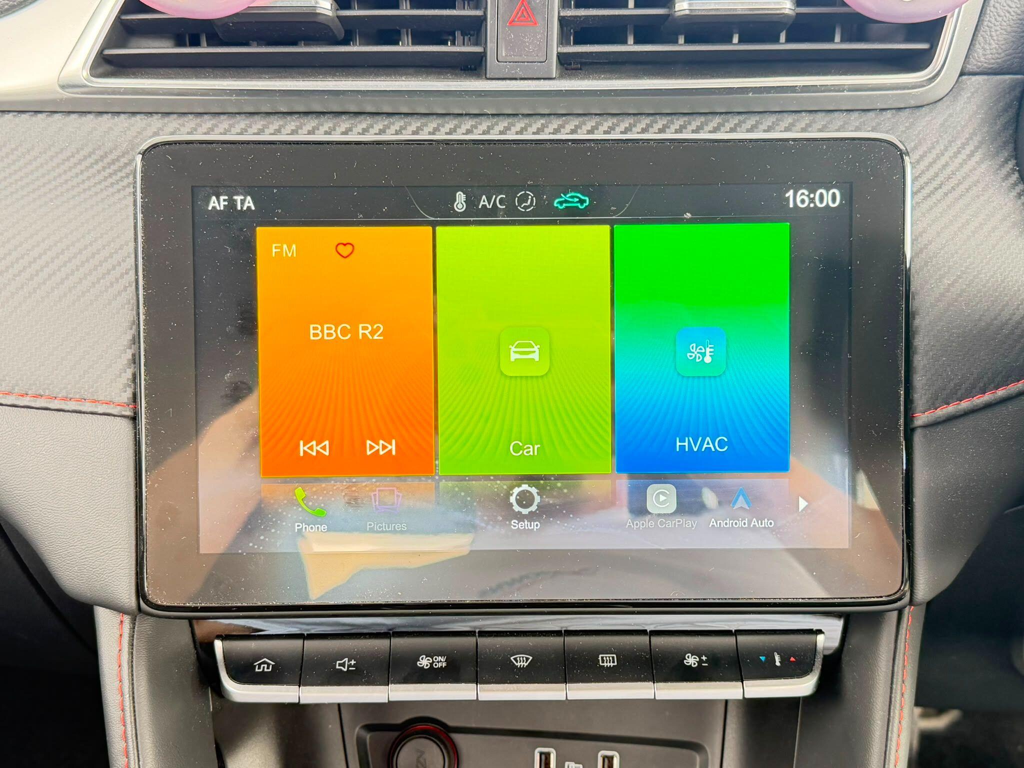 MG ZS view 27