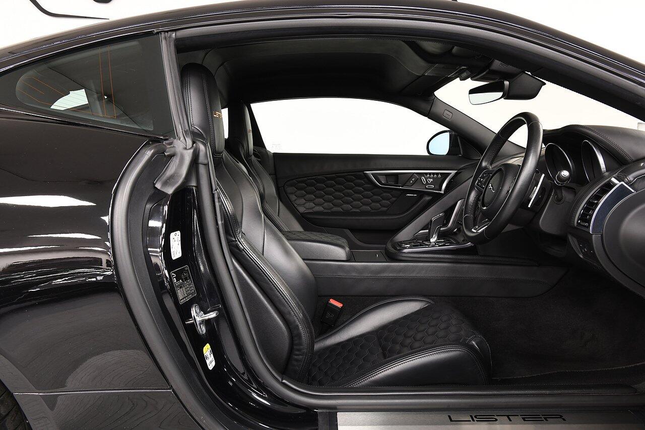 Jaguar F-Type view 6