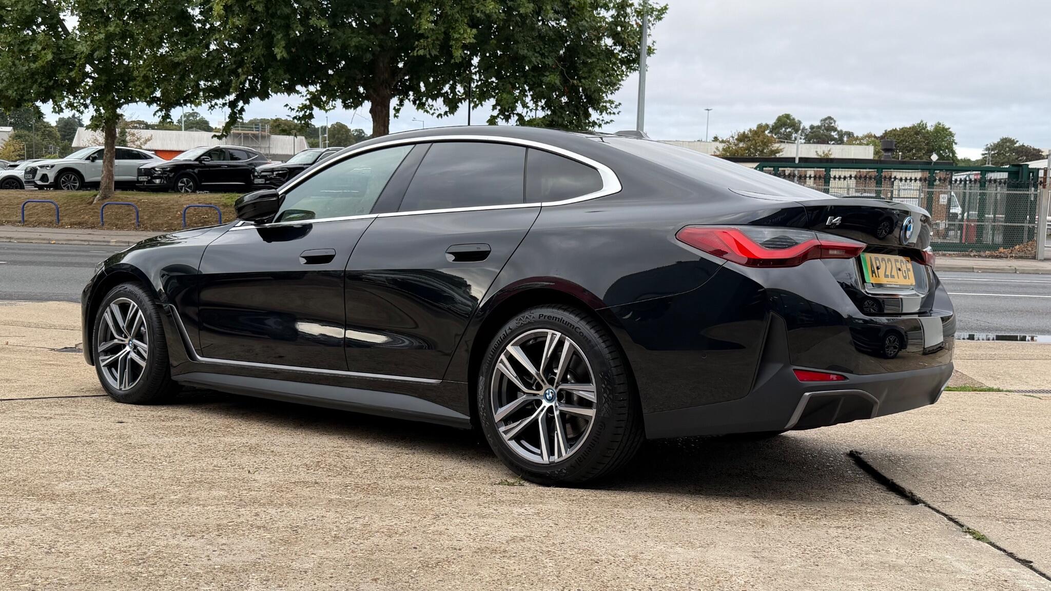 BMW I4 view 8