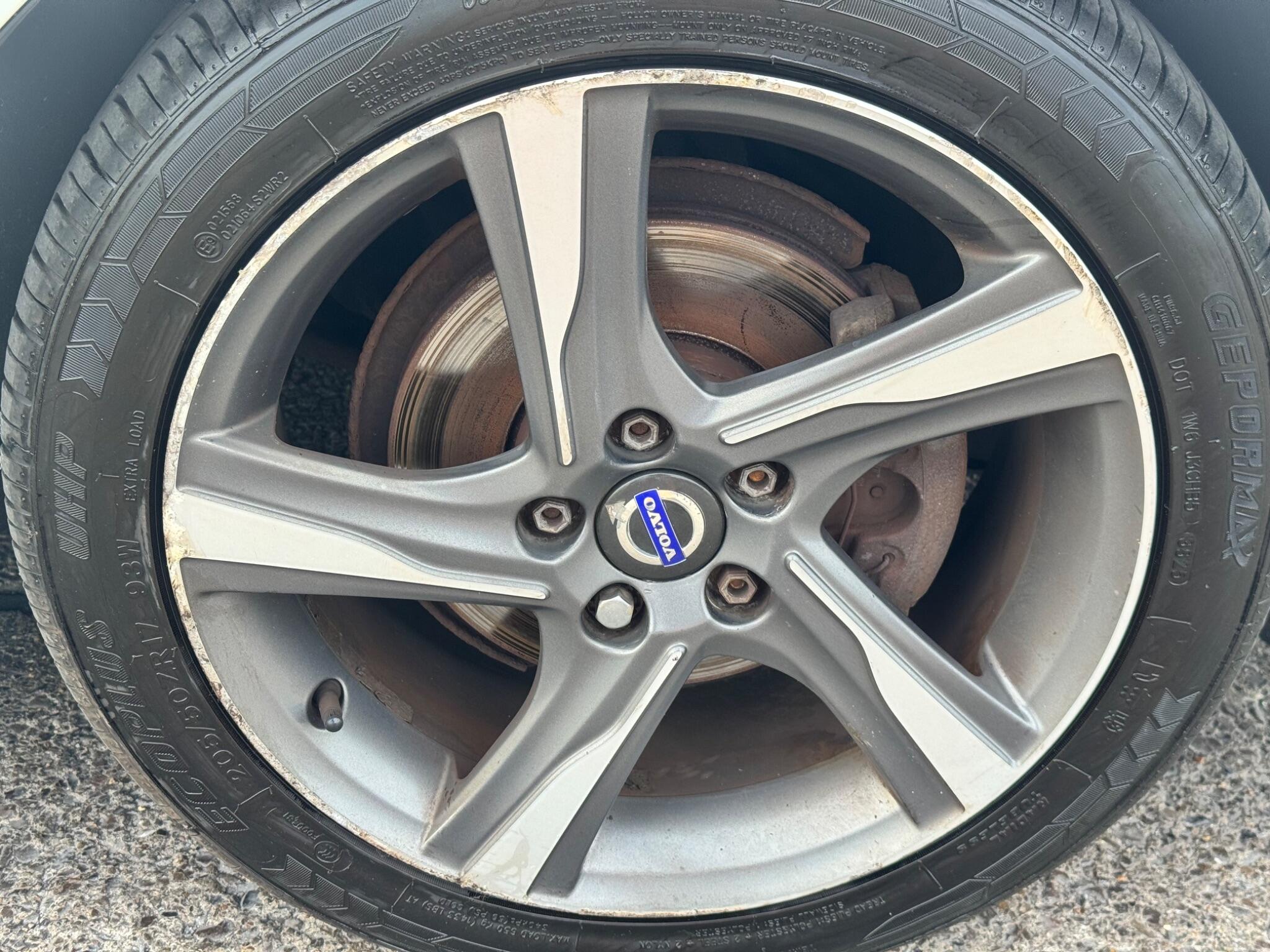 Volvo V40 view 36