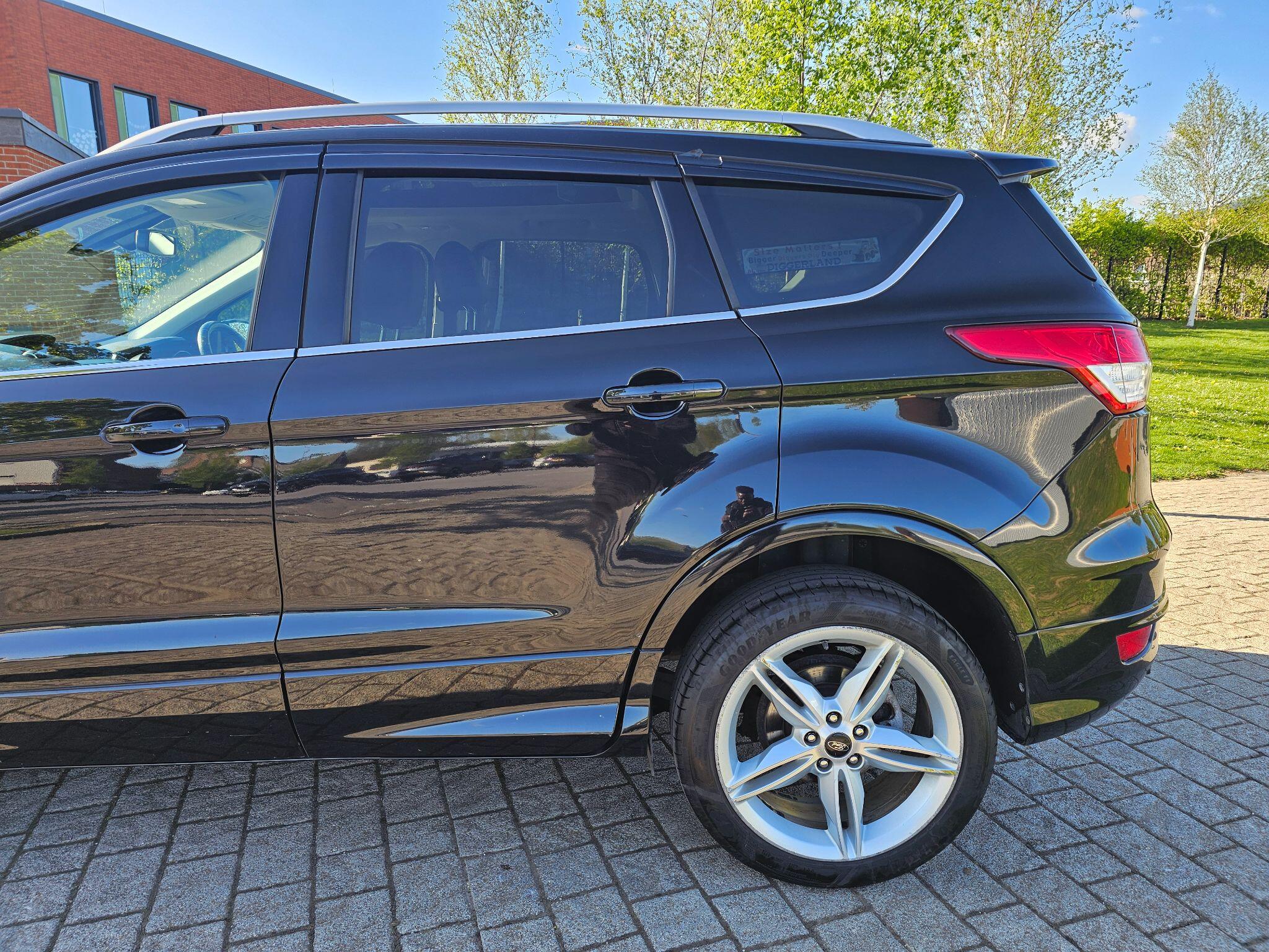 Ford Kuga view 15