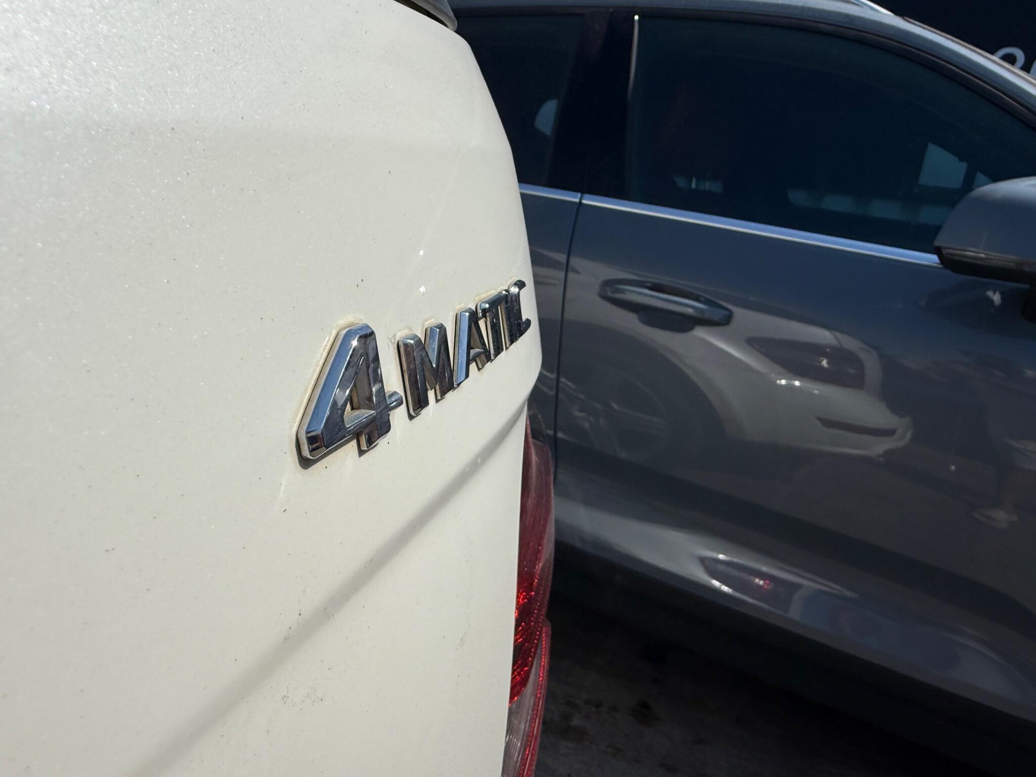 Mercedes-Benz M Class view 22