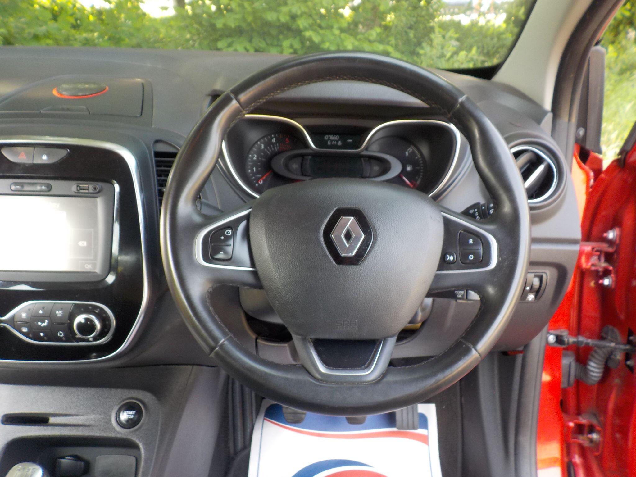 Renault Captur 1.5 dCi ENERGY Dynamique Nav Euro 6 (s/s) 5dr
