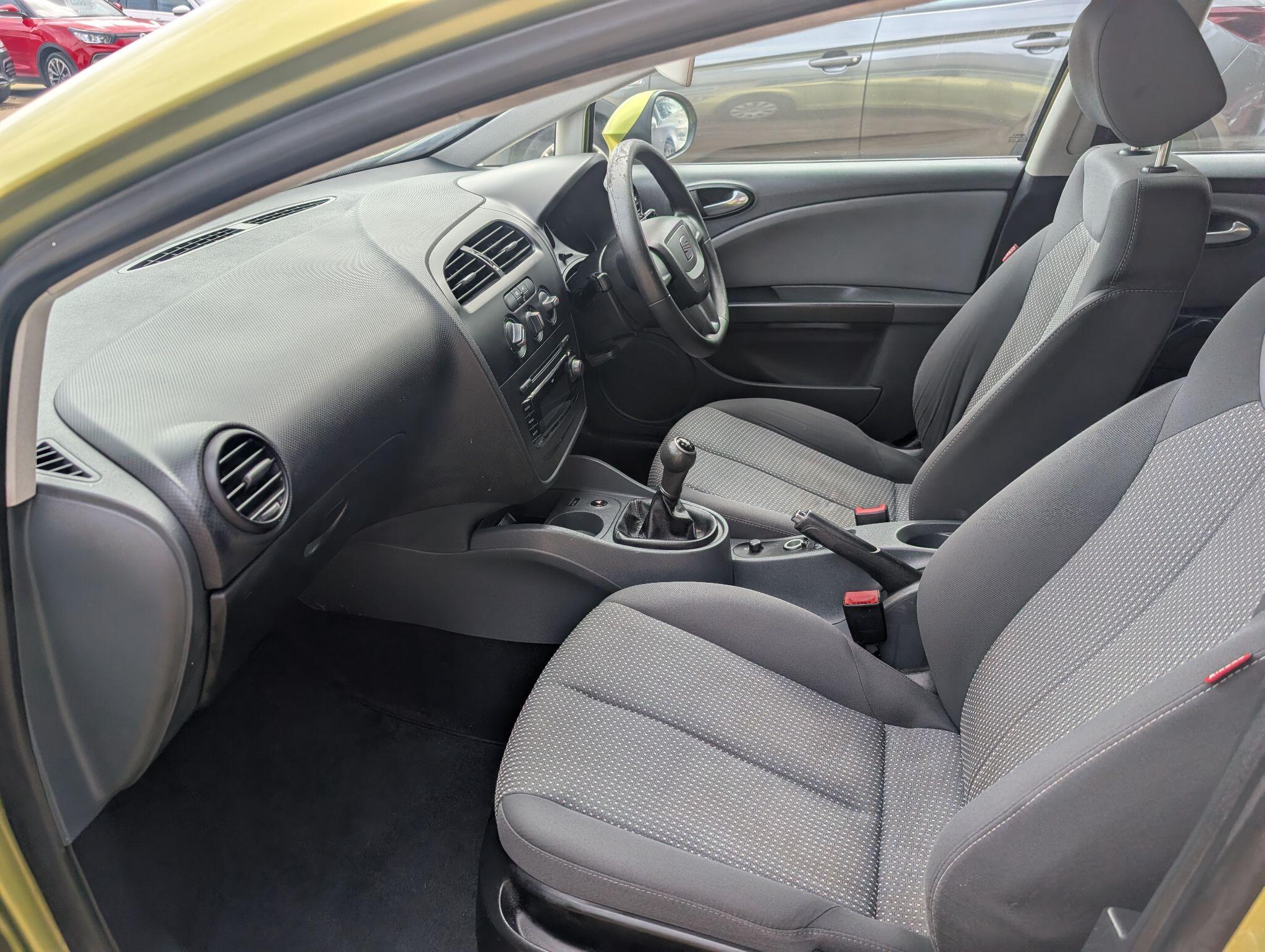 Seat Leon view 14